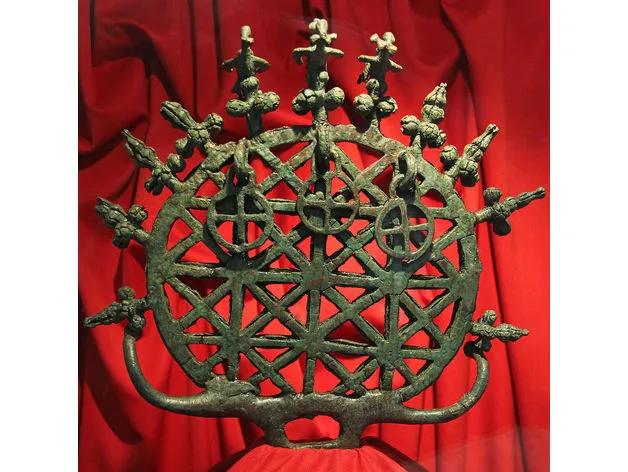 Đĩa mặt trời Hittite - Biểu tượng cổ đại Anatolia