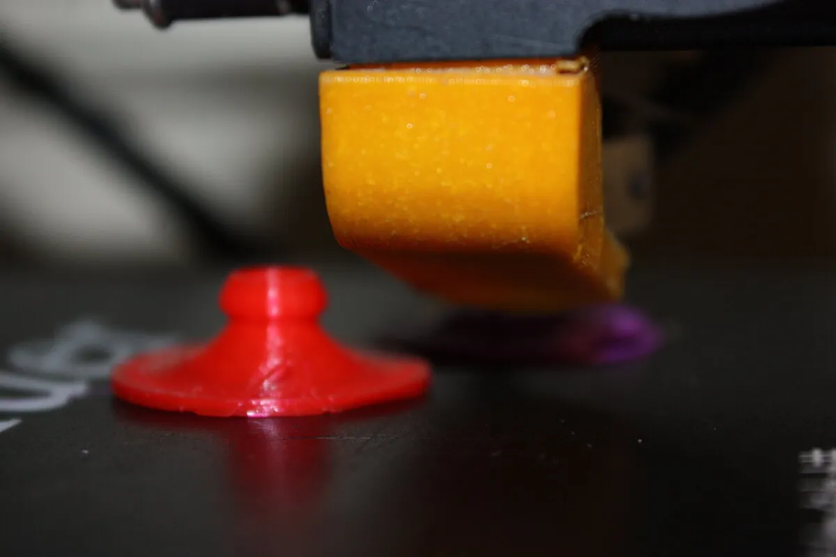 Cái chặn cửa chân không siêu dính 50cm