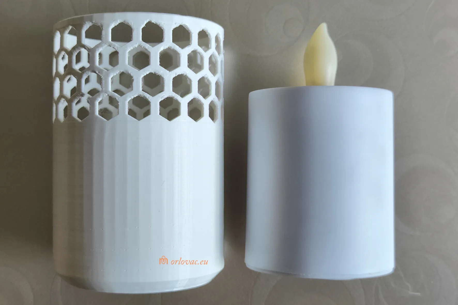 Đồ chứa nến LED trang trí cho không gian sống