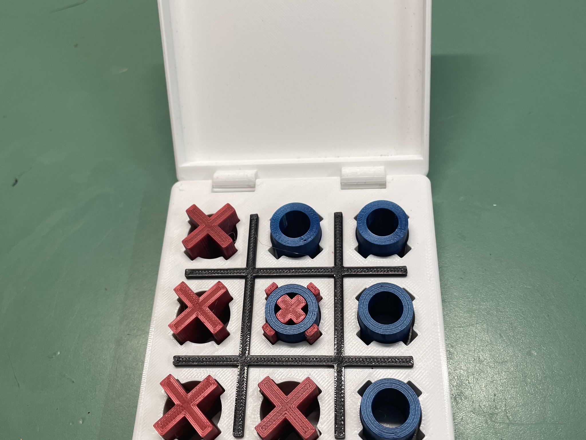 Cờ tỉ phú du lịch TicTacToe cho chuyến đi
