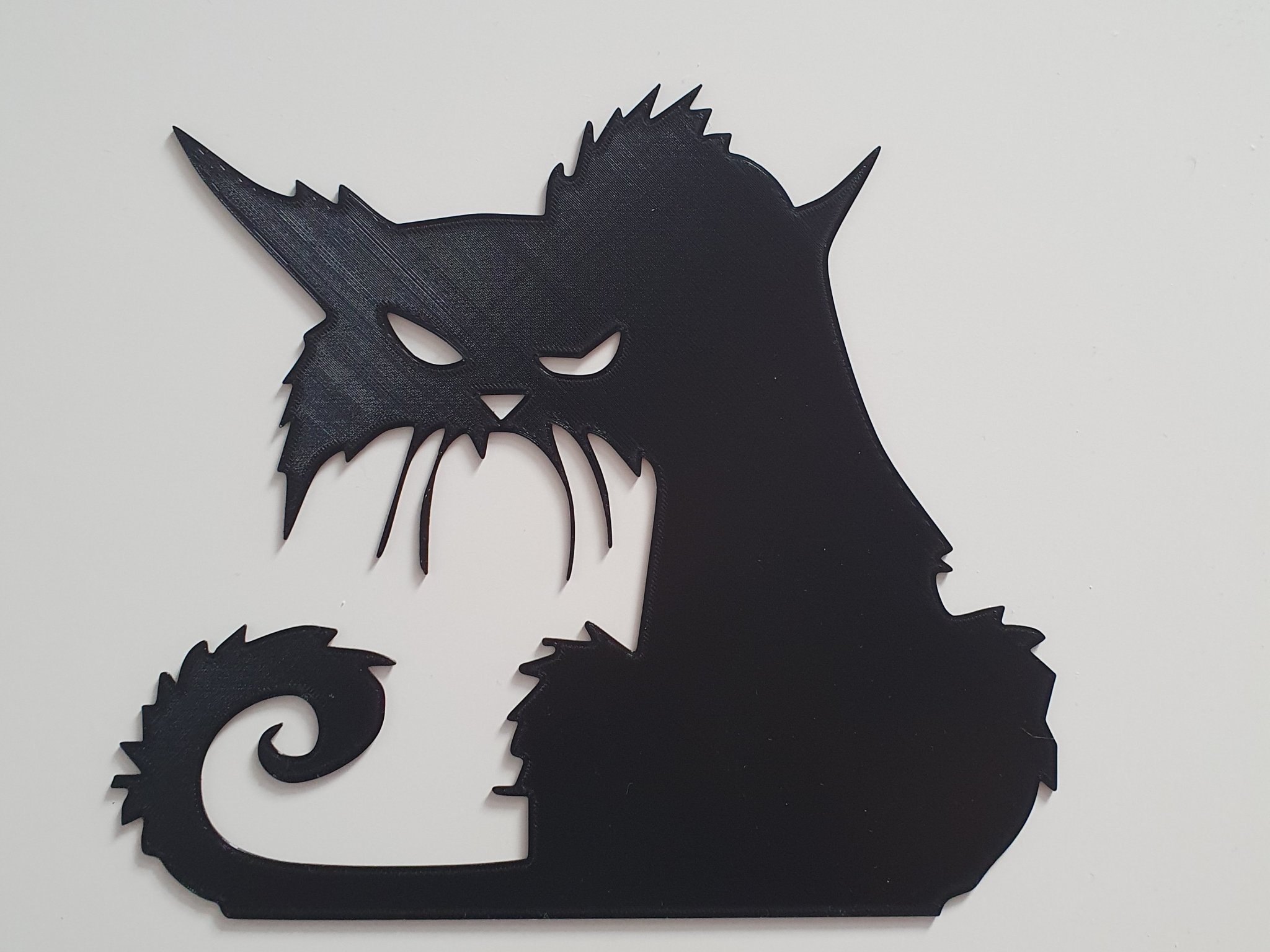 Mèo Halloween khó chịu già nua