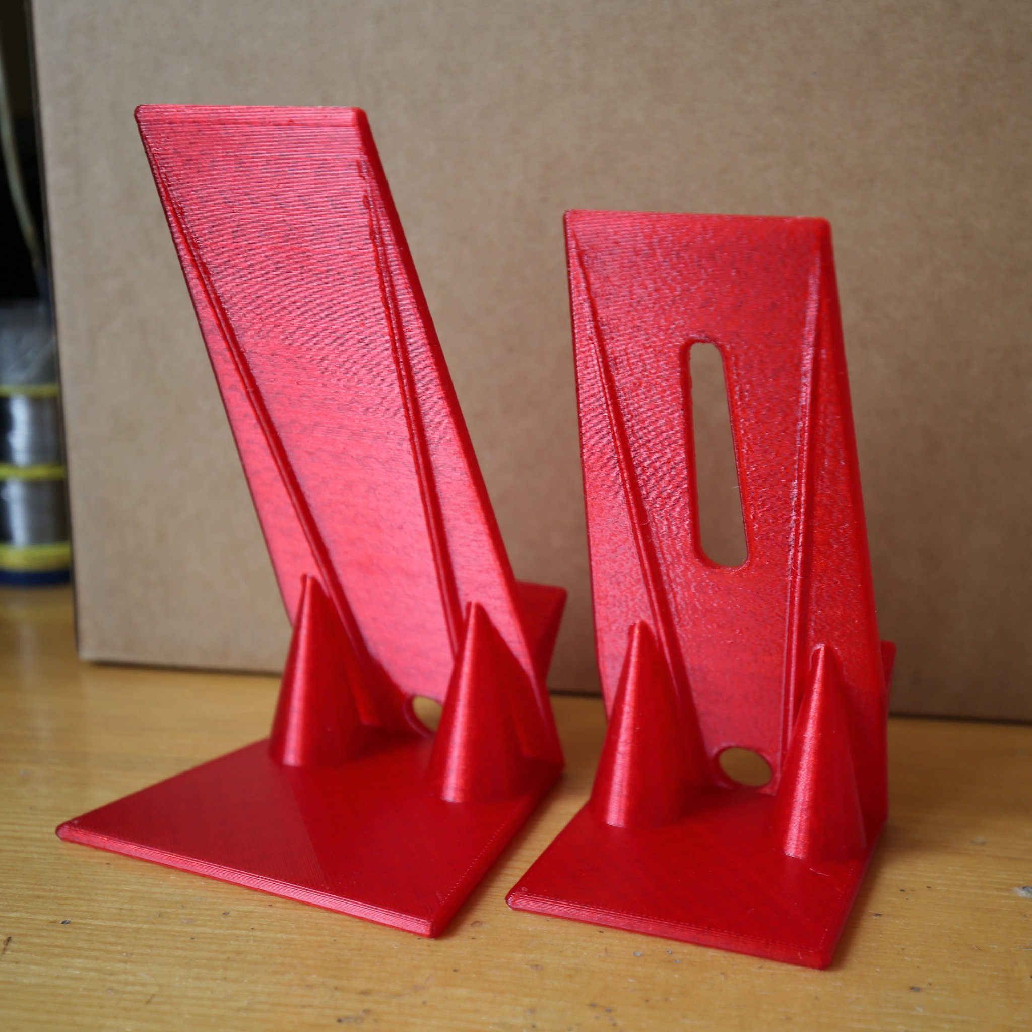 Giá đỡ điện thoại với màn hình 5,2 inch