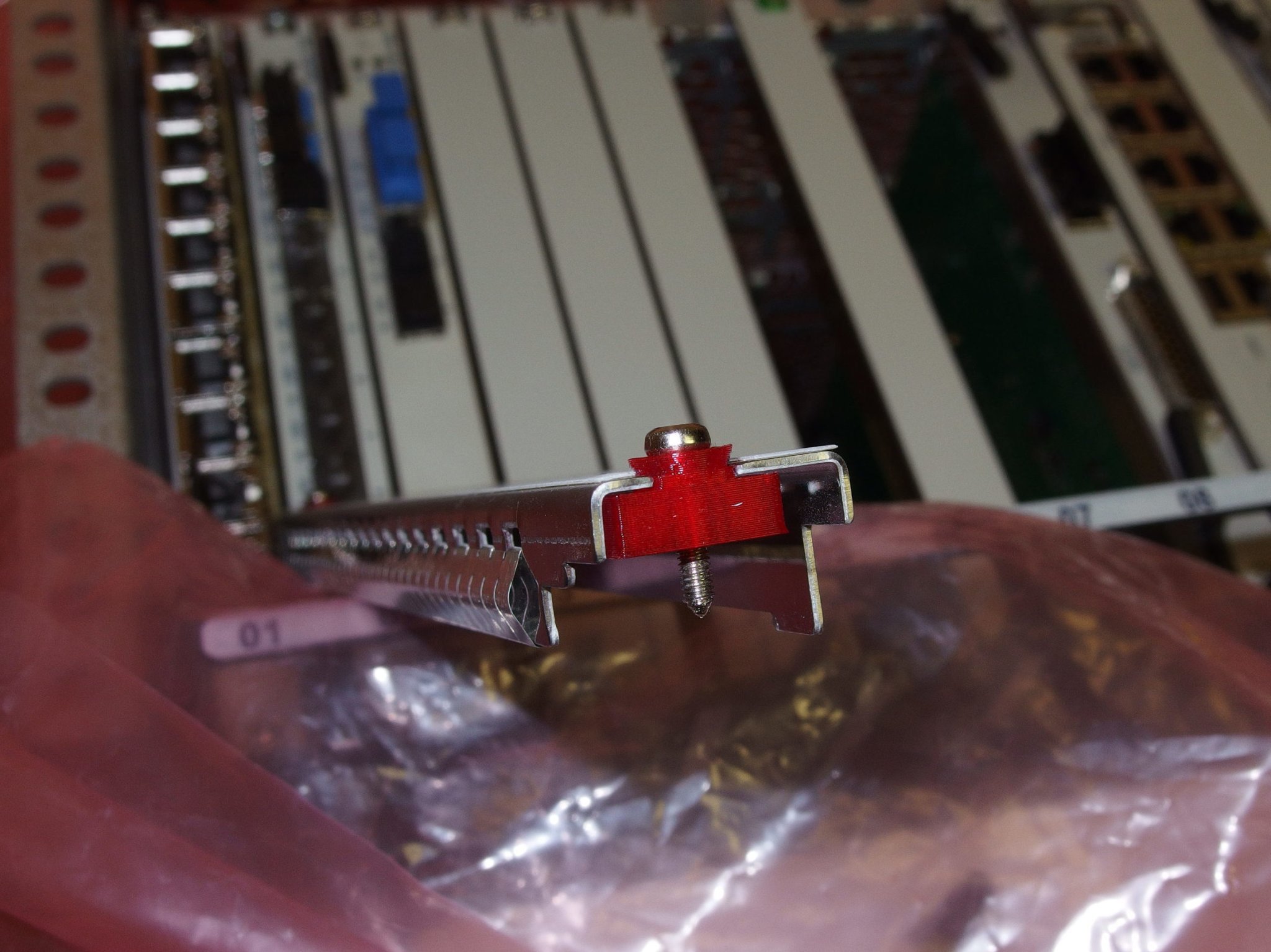 Giá đỡ lắp ráp cho thẻ mô-đun dịch vụ Ericsson SPO 14xx