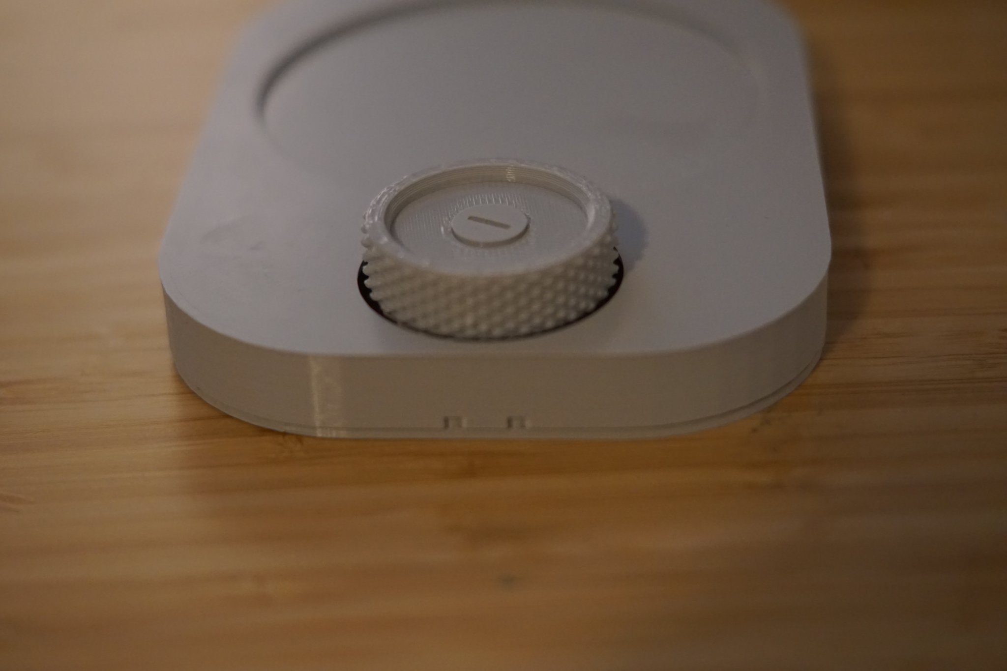 Bàn vẽ xoay một tay cho mô hình dễ dàng sơn