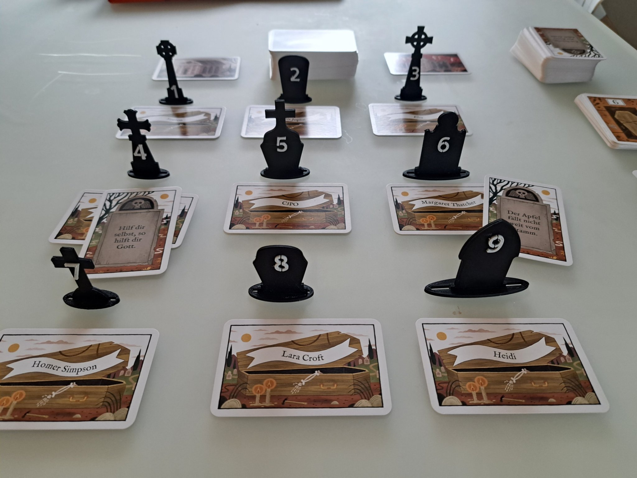 Bảng số mộ VIP RIP cho trò chơi bàn 12 viên đá đánh số