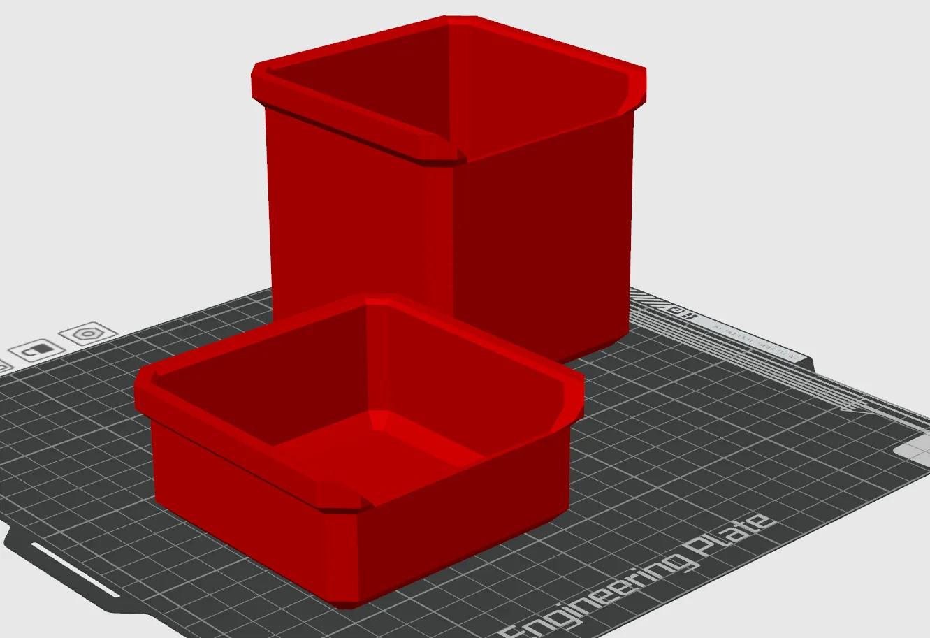 Thùng chứa Milwaukee Packout thấp với nắp cắt ra