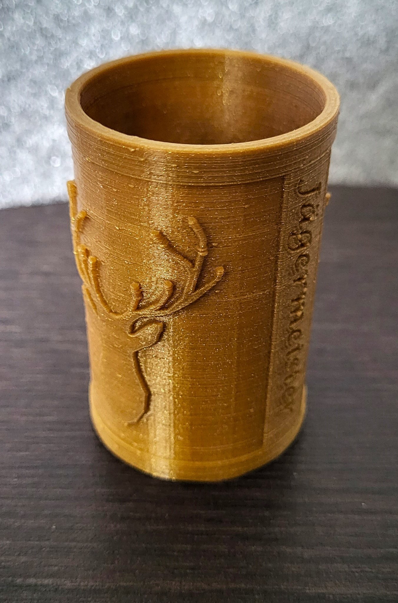 Cốc uống Jägermeister thiết kế độc đáo