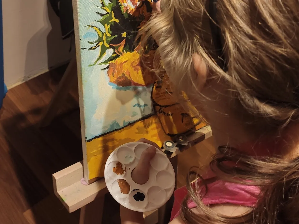 Bảng màu vẽ mini dành cho trẻ em