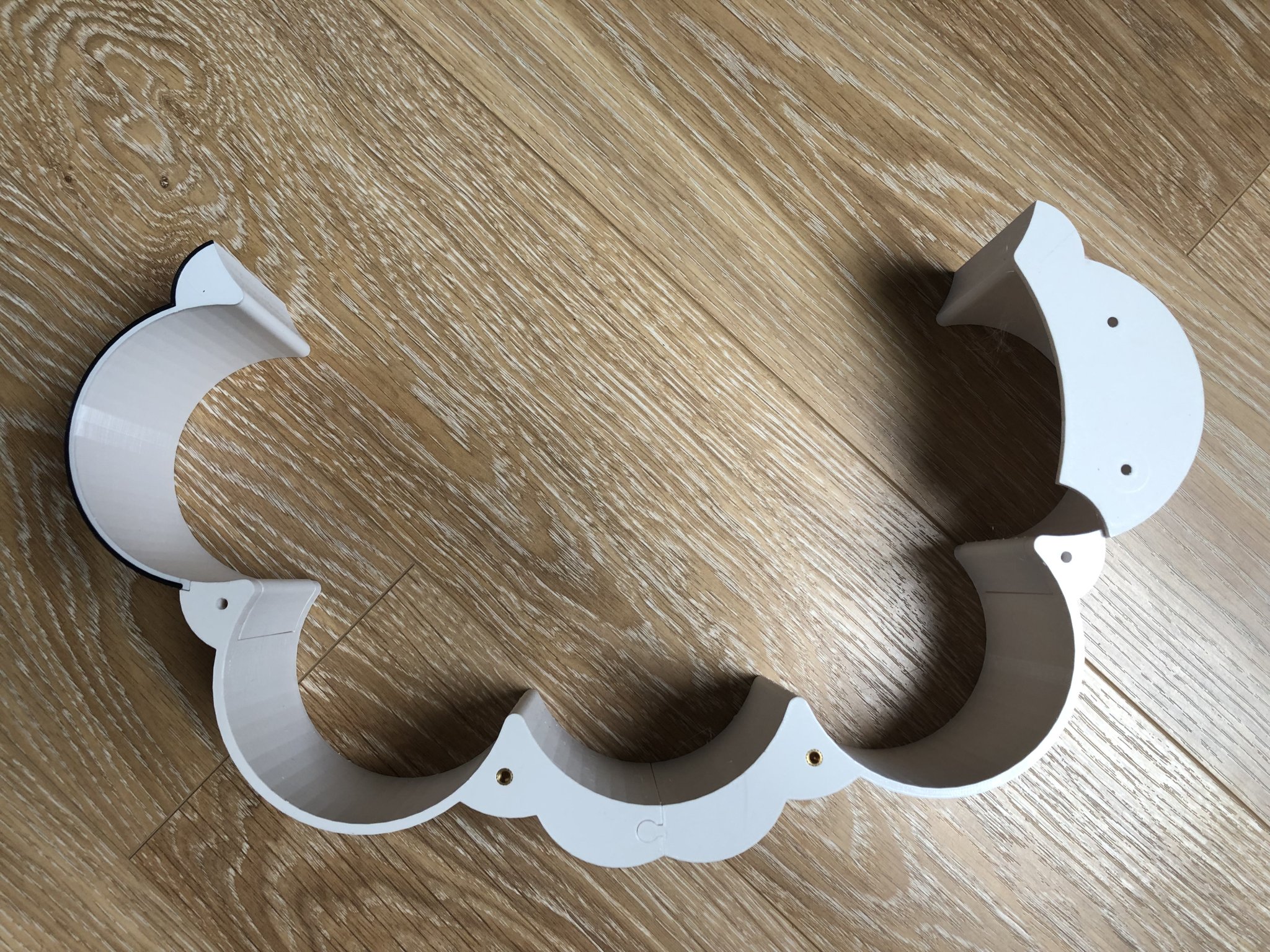 Giá đỡ giấy vệ sinh hình cừu đen