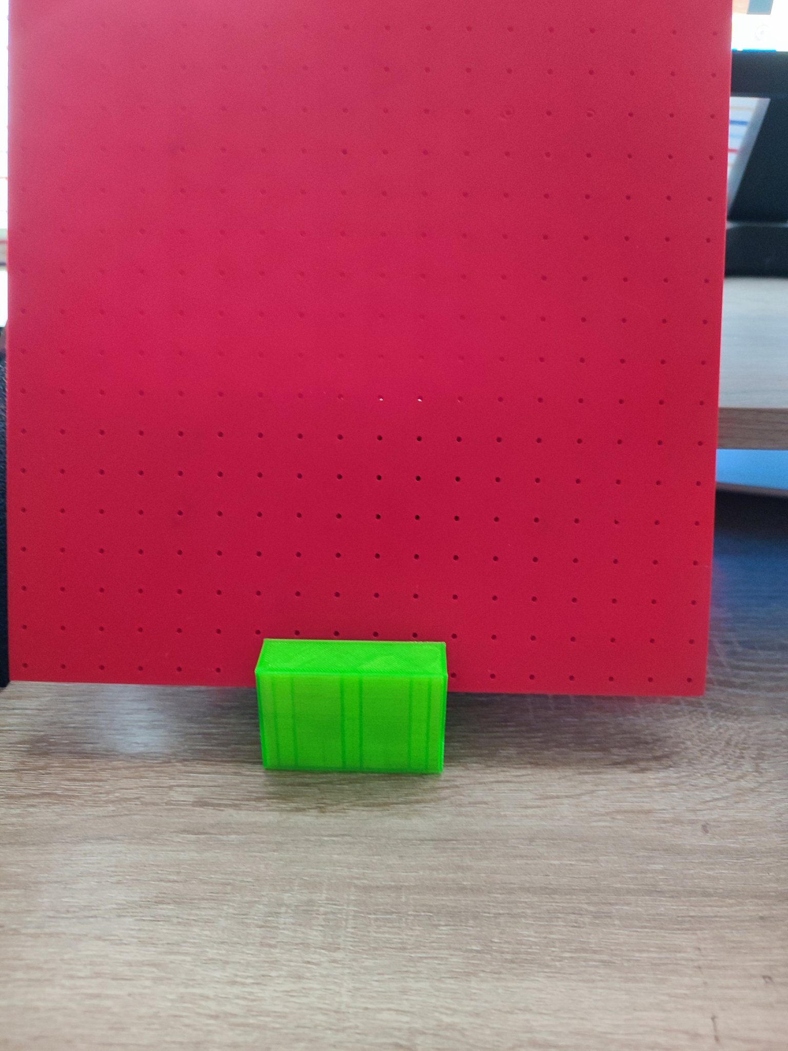 Bảng đan móc có hỗ trợ