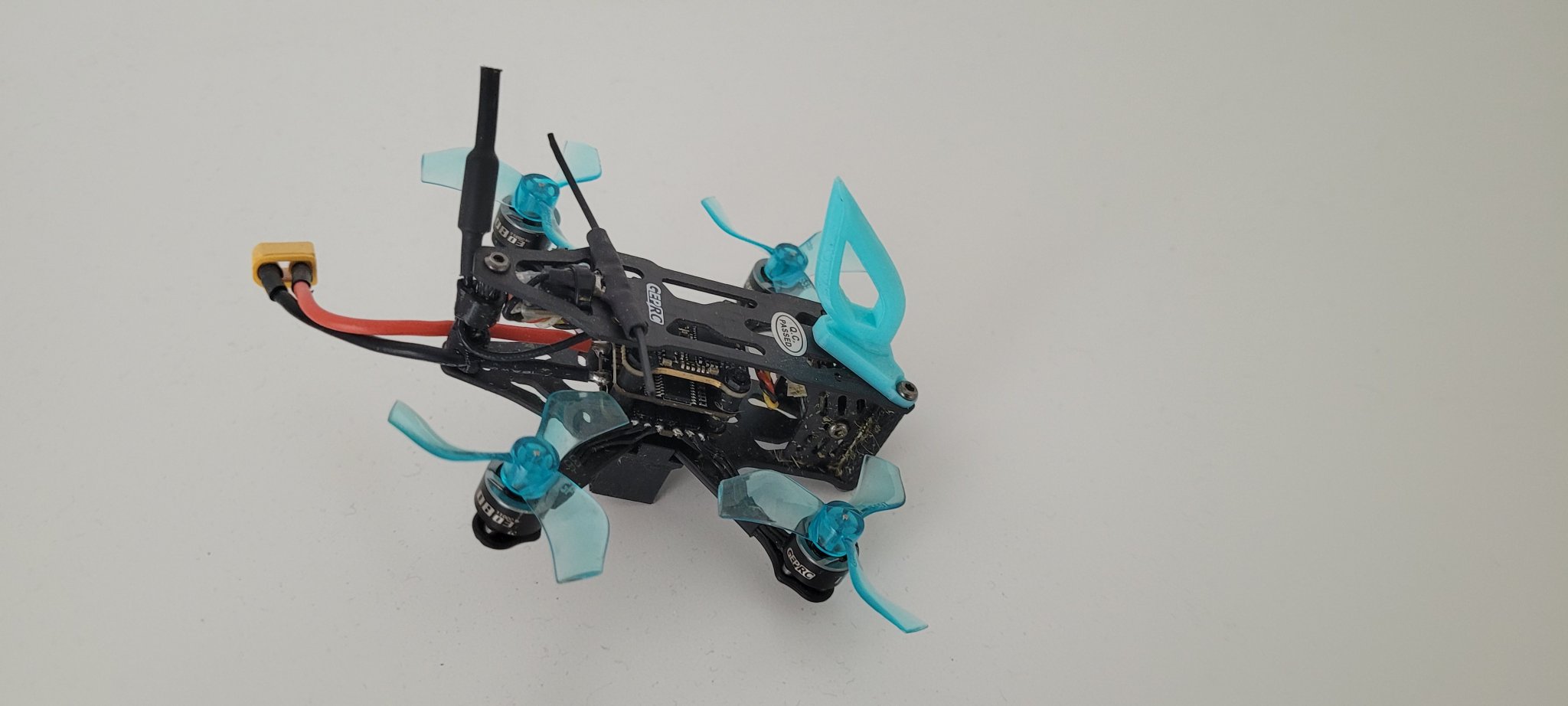 Cánh lật Geprc Smart 16 hỗ trợ chế độ rùa