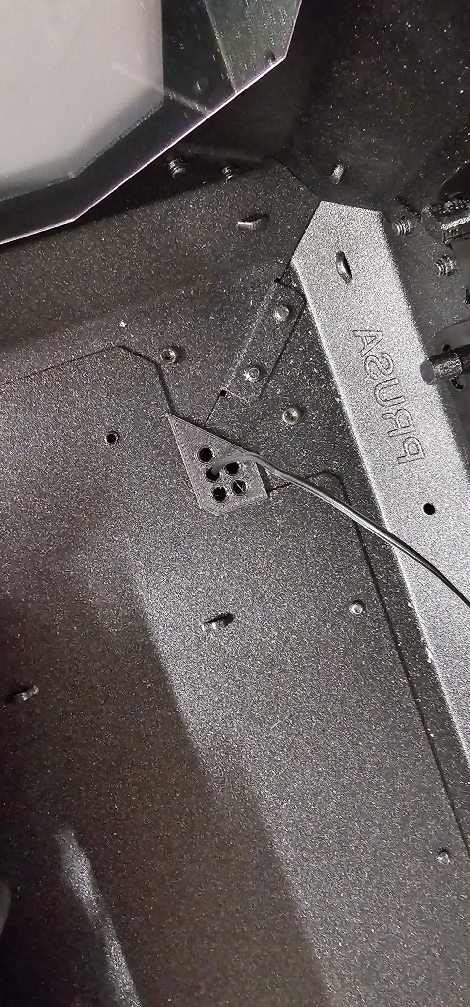 Cổng PTFE góc cho vỏ máy in Prusa Original