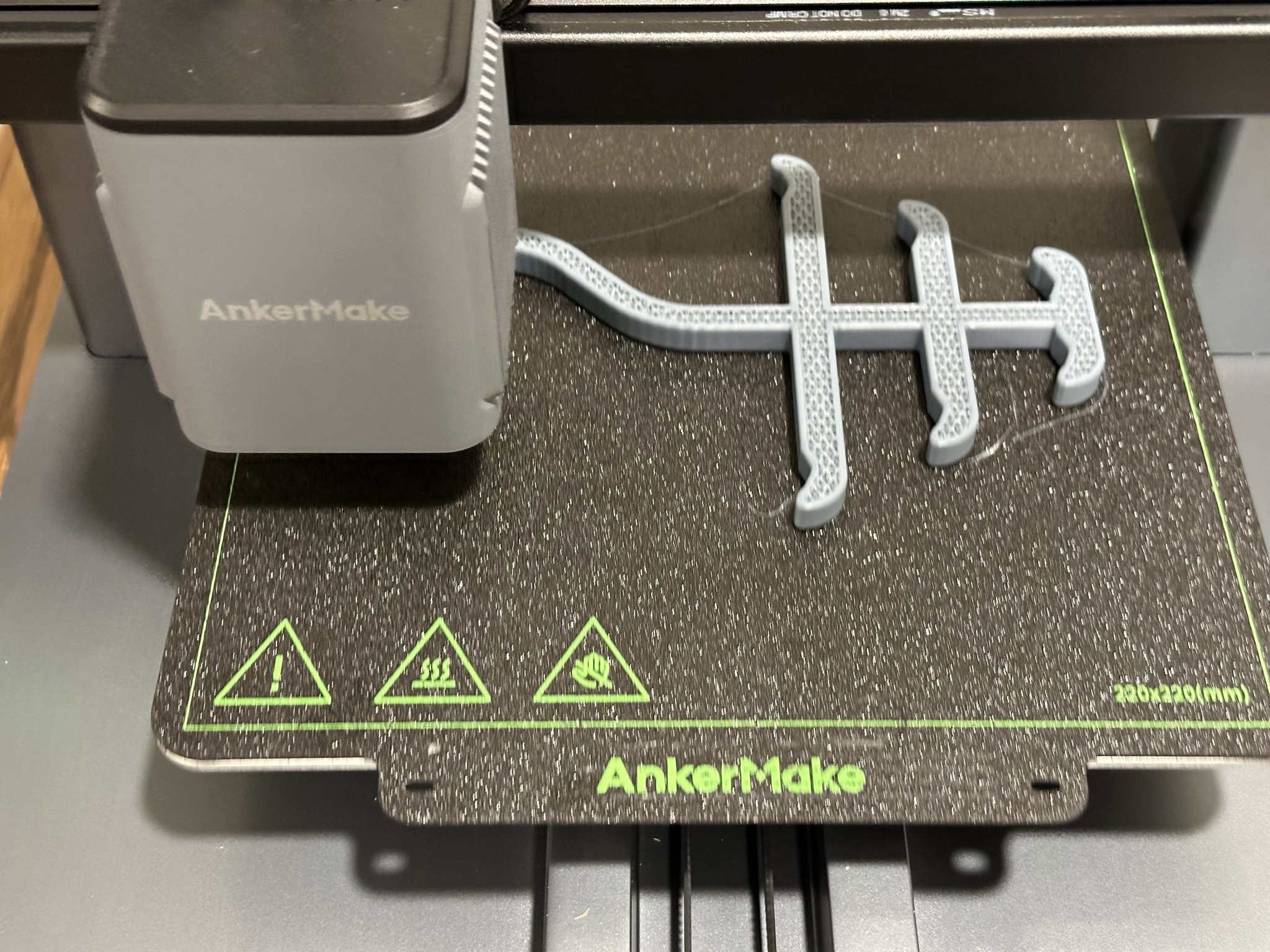 Giá treo dây nịt 6 khe cho tủ quần áo