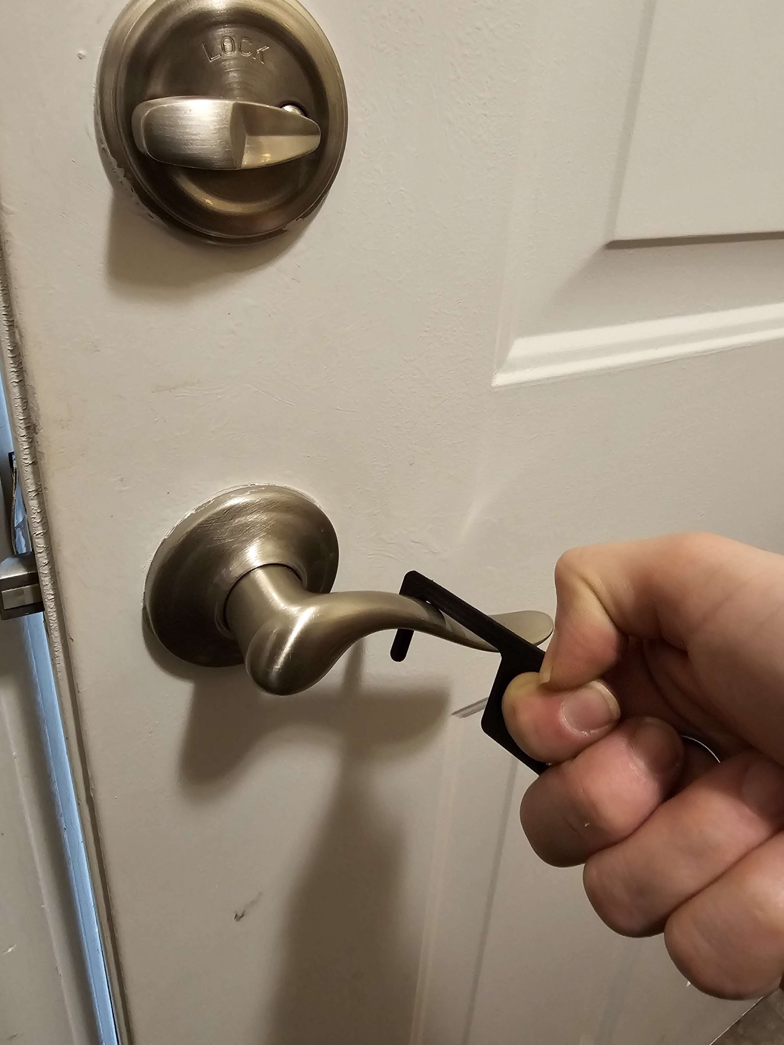 Công cụ tránh tiếp xúc với vi khuẩn