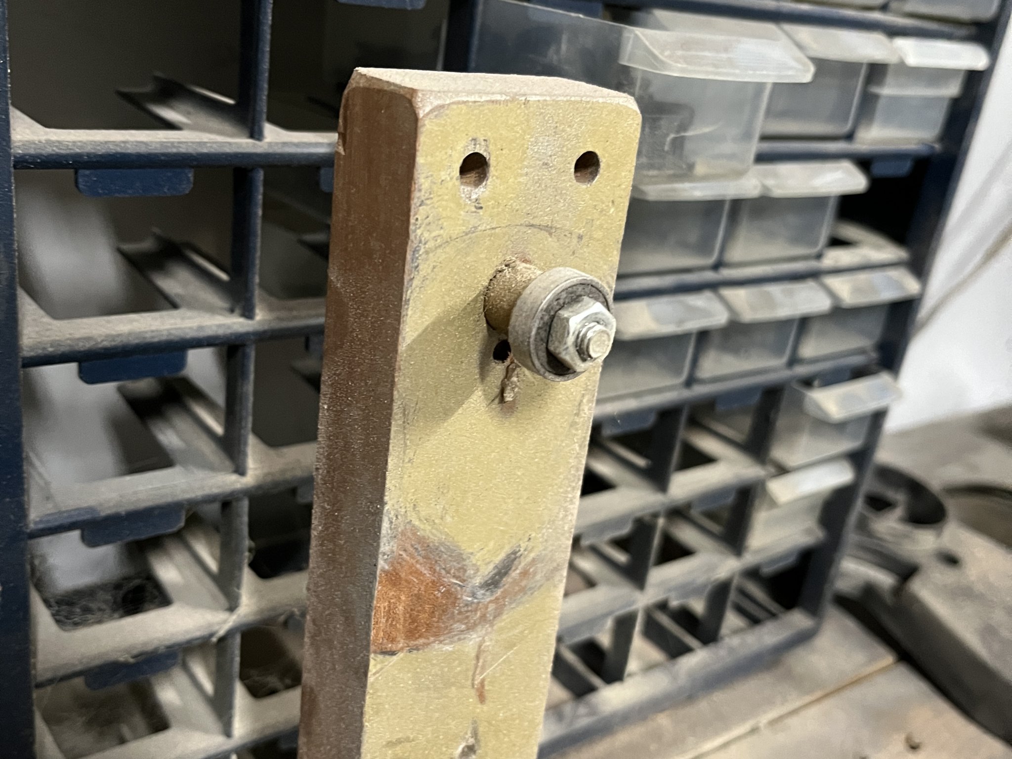 Máy trộn sơn sử dụng khoan điện