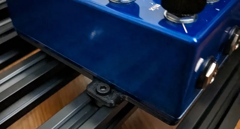 Bảng gắn pedal guitar Walrus Audio cho thanh nhôm 2020