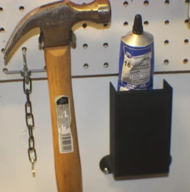 Giá đỡ ống keo treo tường tiện lợi