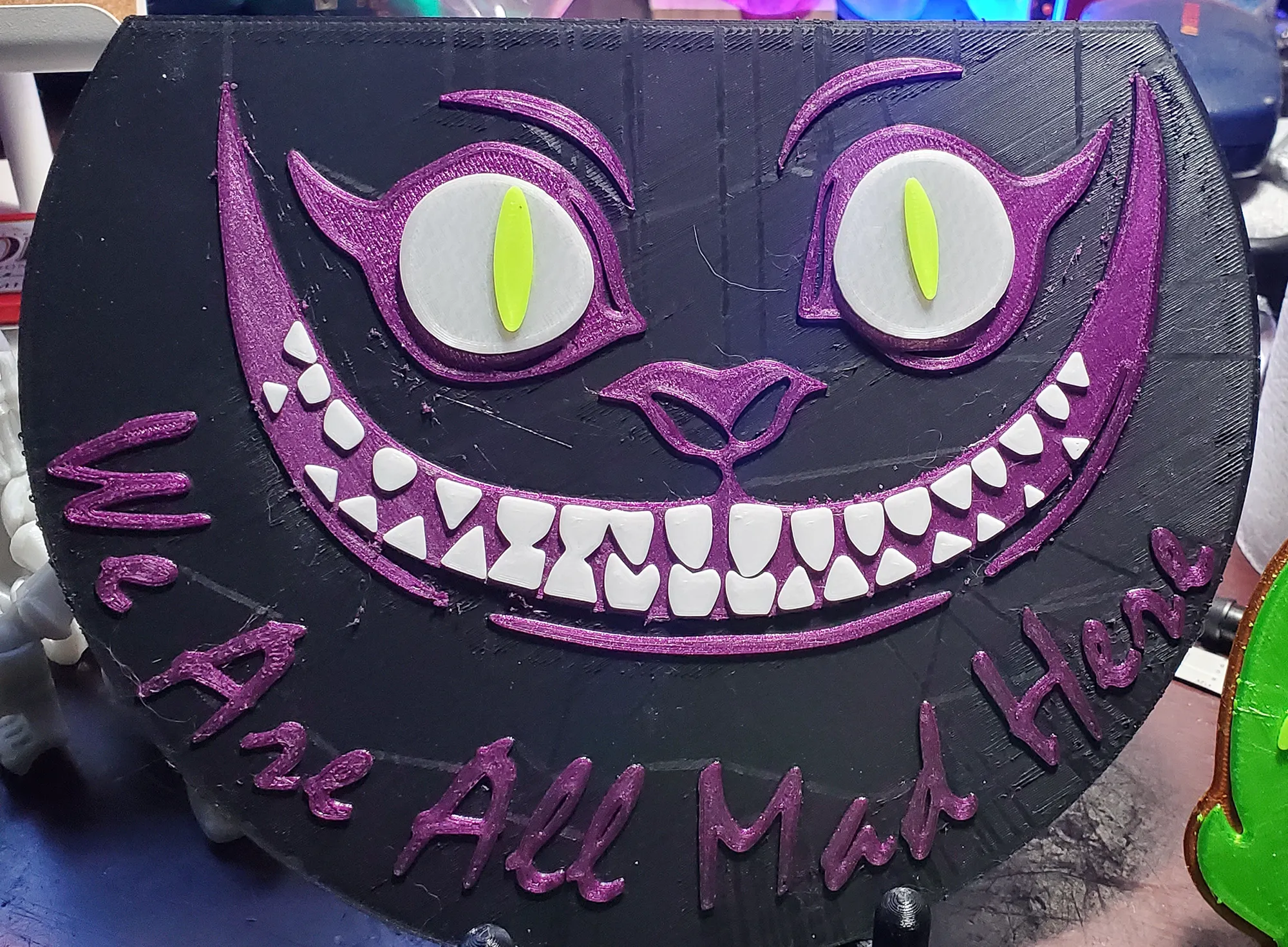 Mô hình mèo Cheshire hiện đại từ Alice ở xứ sở thần tiên