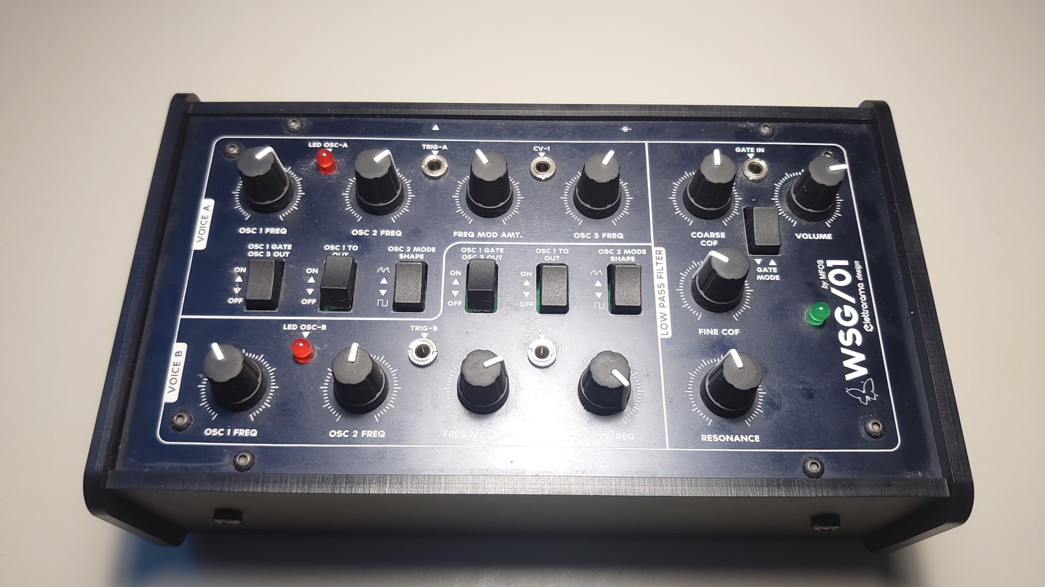 Bộ chuyển đổi WSG/01 MFOS sang Eurorack cho synthesizer