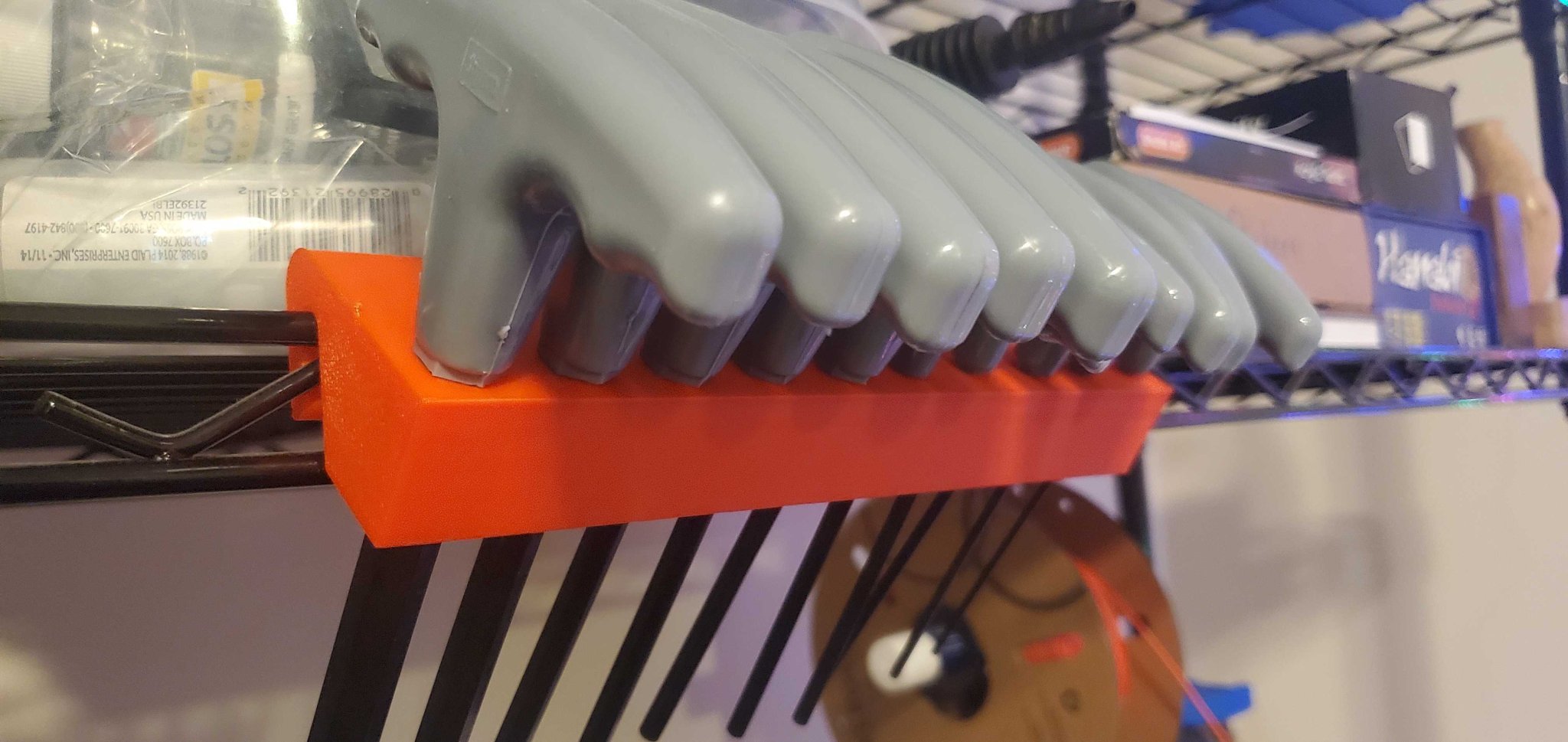 Giá đỡ dụng cụ T-Handle cho bộ Allen Key 10pc tại Harbor Freight