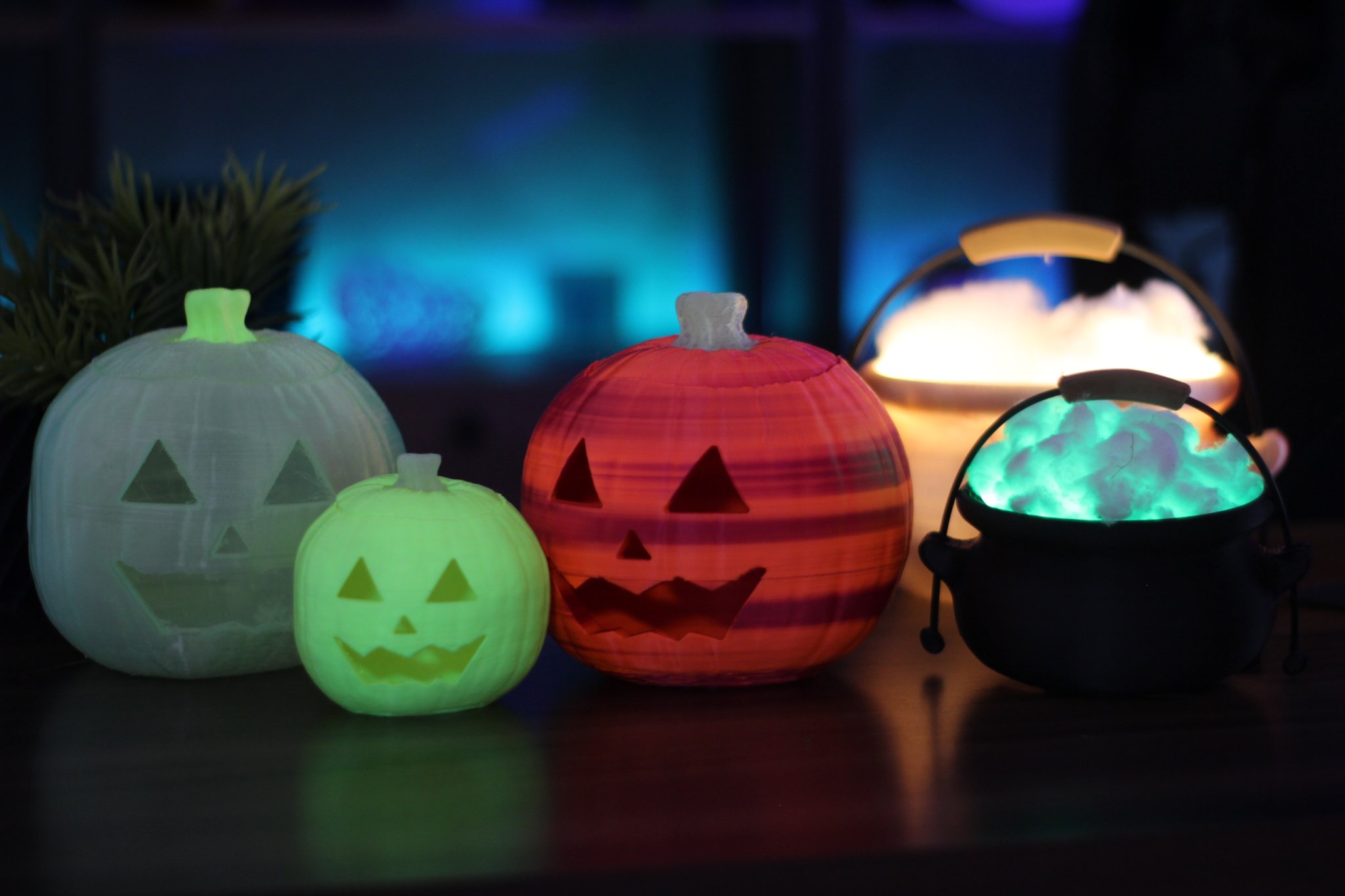 Hộp kẹo bí ngô 3D quét bằng Revopoint Pop 3