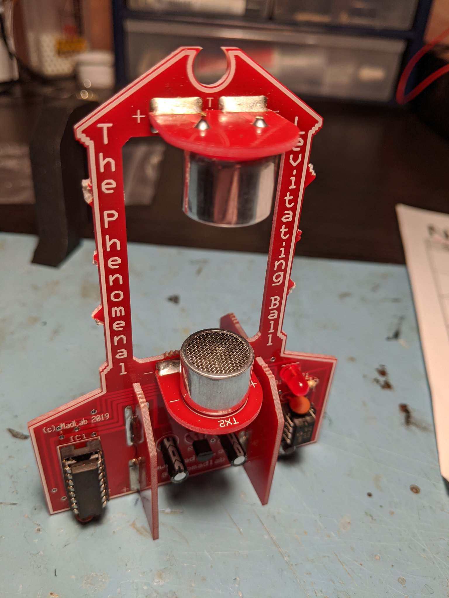 Vỏ bọc cho bộ thiết bị levitator siêu âm