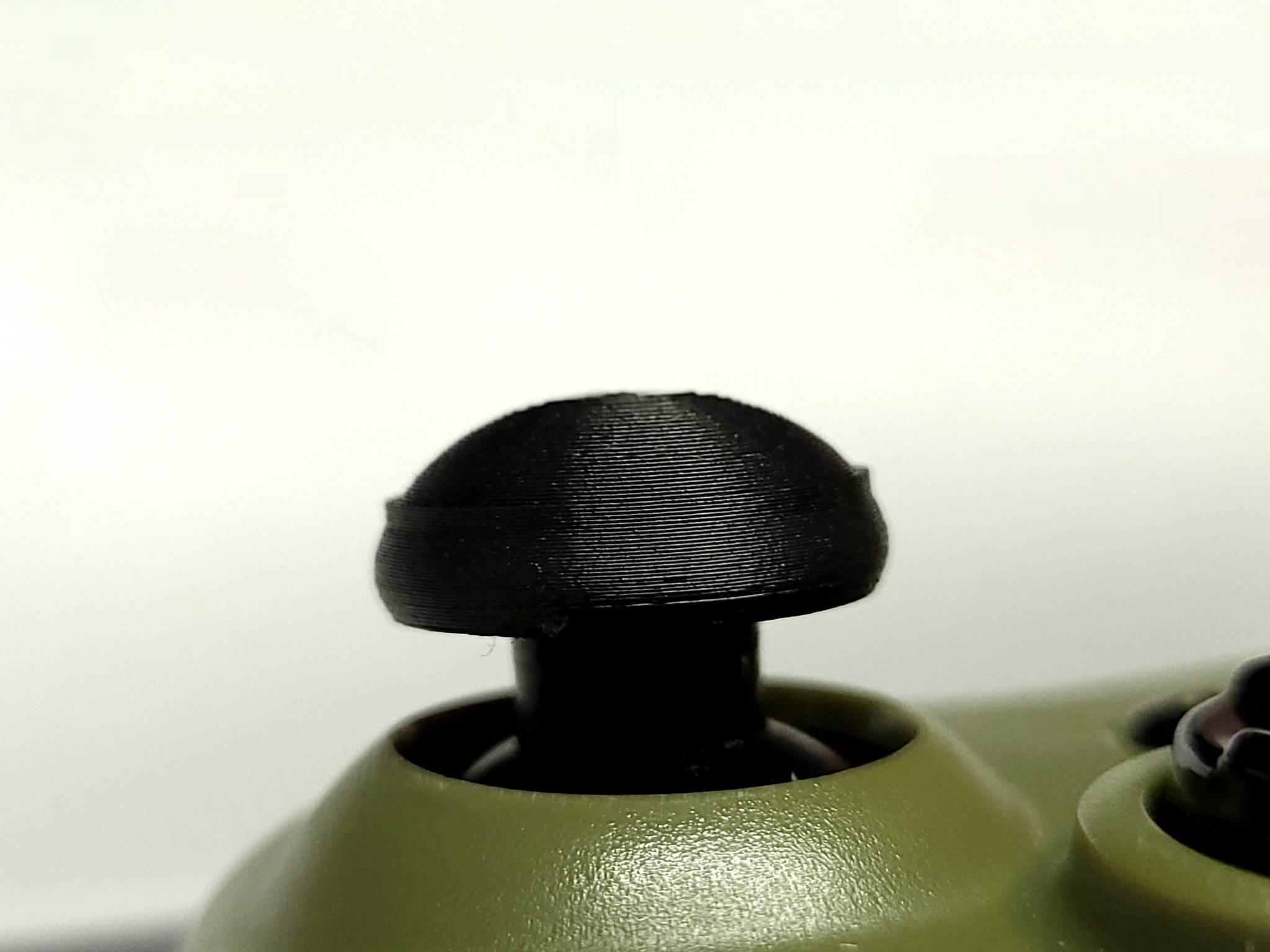 Thay thế nút điều khiển Xbox 360 kiểu PS2 thiết kế lồi