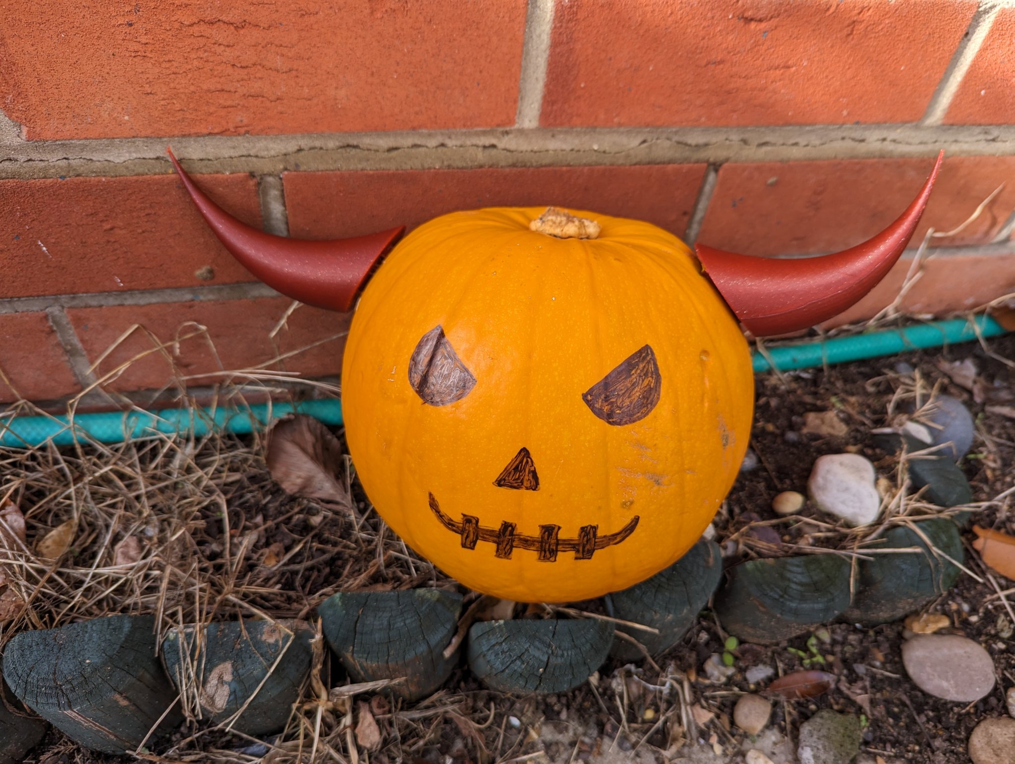 Sừng bí ngô độc đáo cho Halloween