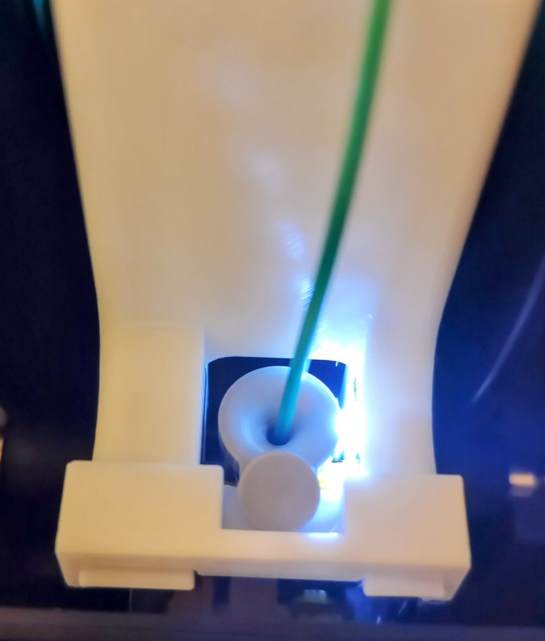 Kẹp hỗ trợ AMS cho máy in Bambu Lab