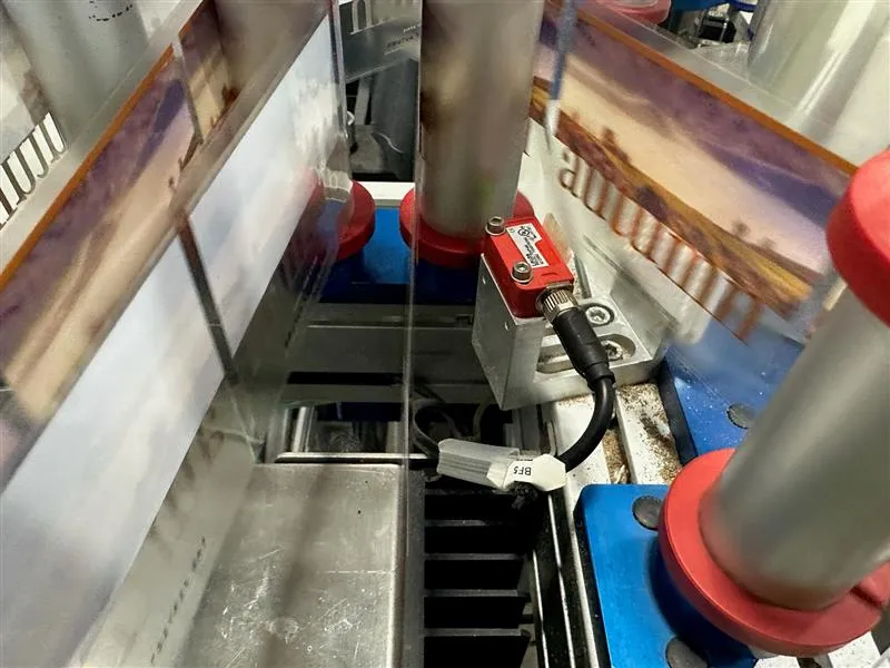 Cảm biến nhãn cho máy dán nhãn PE