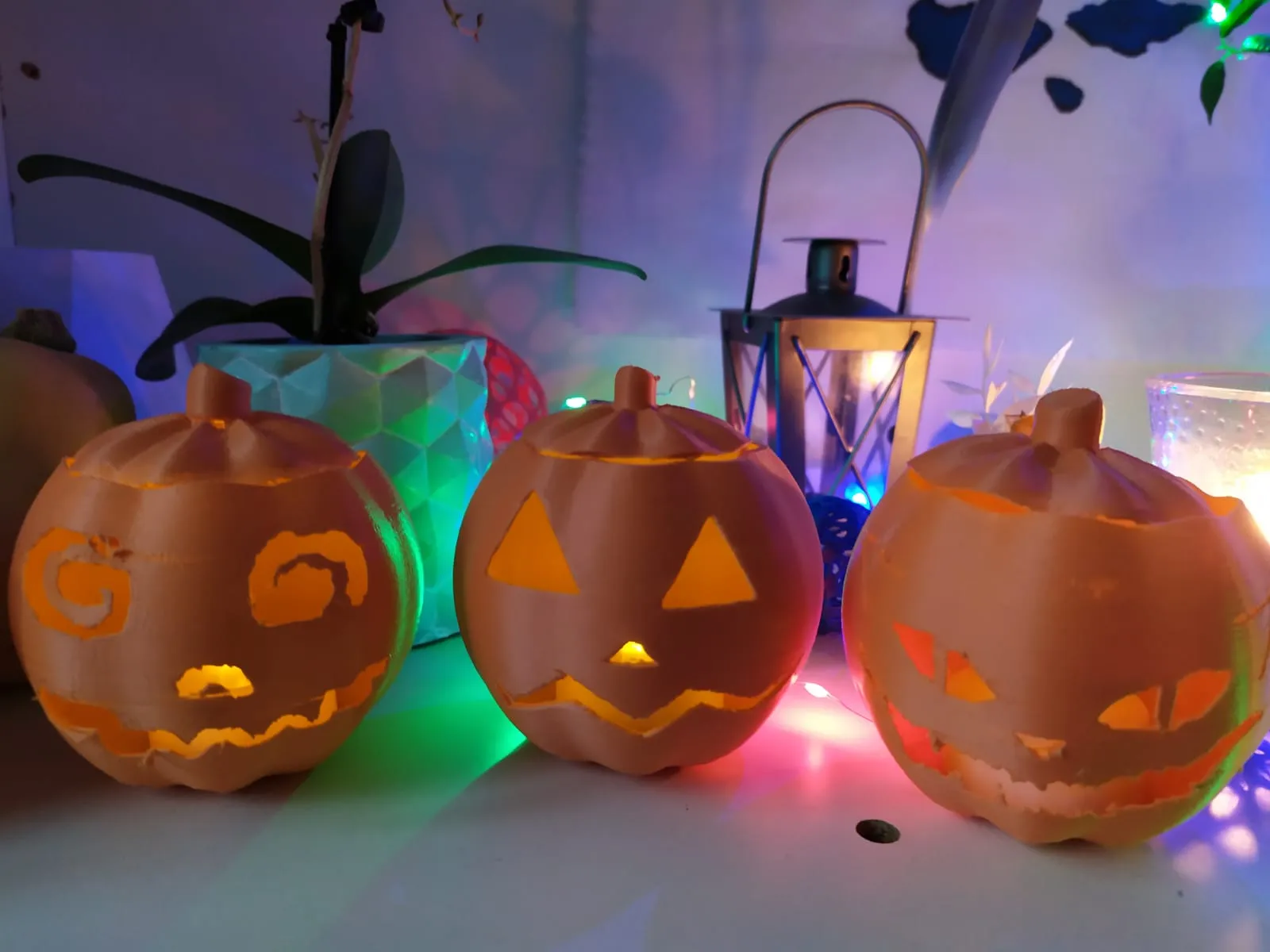 Đèn bí ngô Jack-O-Lantern cho trang trí Halloween