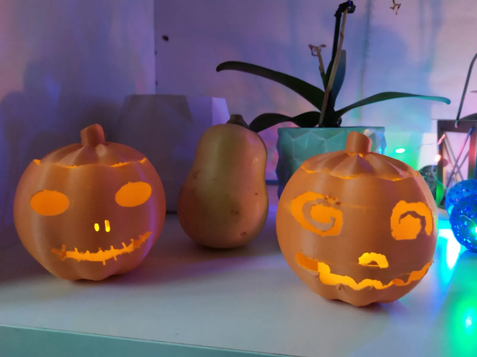 Đèn bí ngô Jack-O-Lantern cho trang trí Halloween