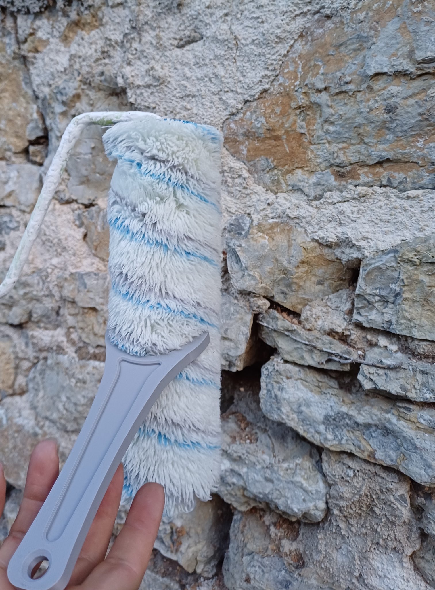 Công cụ cạo sơn tiện lợi cho mọi thợ thủ công