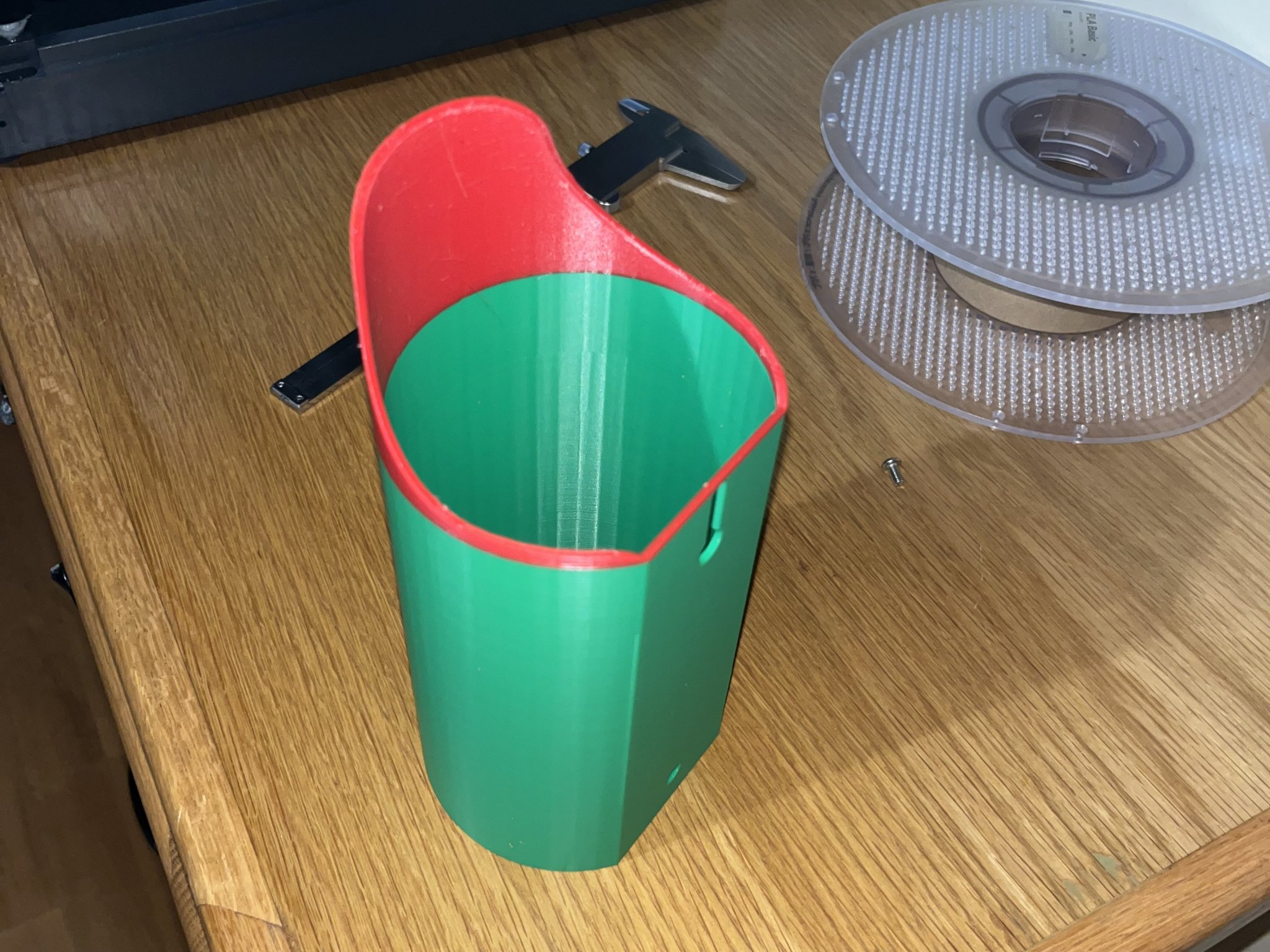 Hệ thống ống thải phân nhỏ gọn và từ tính