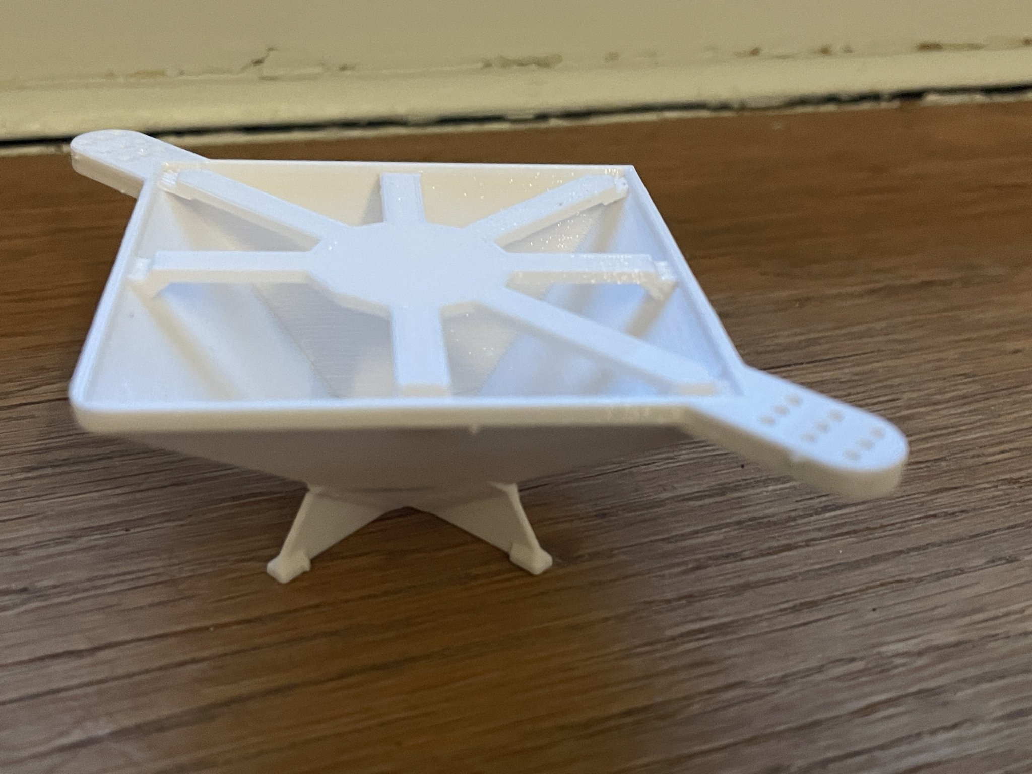 Bát sơn cho các vật nhỏ cần sơn