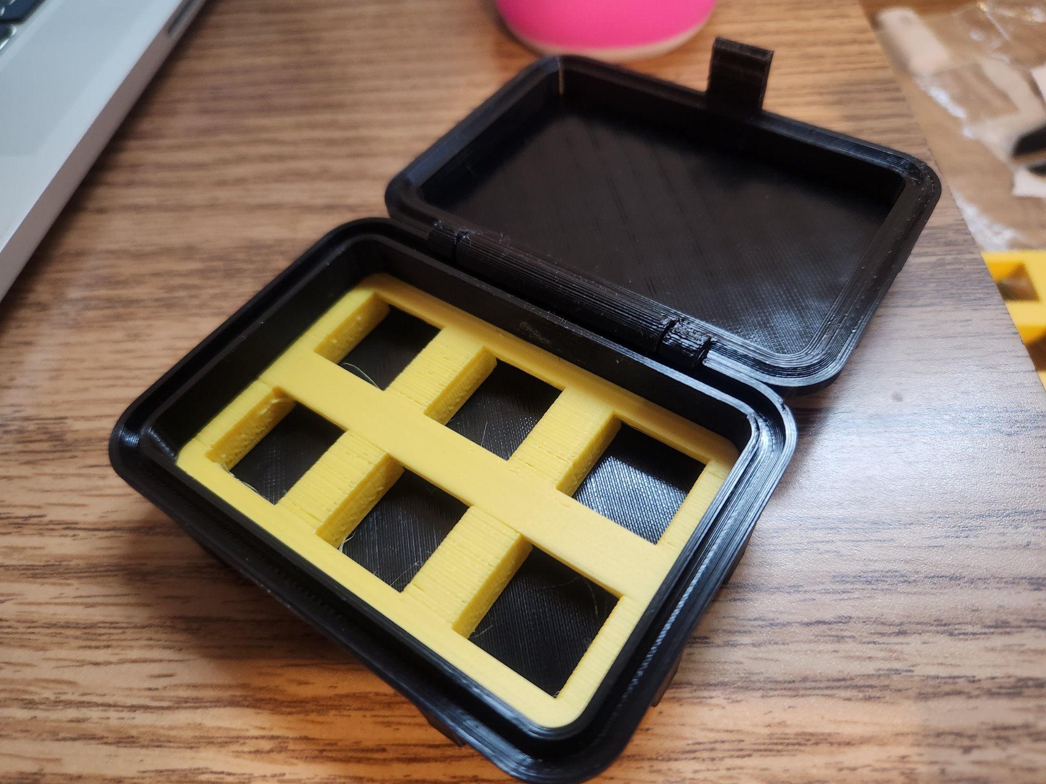 Hộp xúc xắc Farkle nhỏ xinh