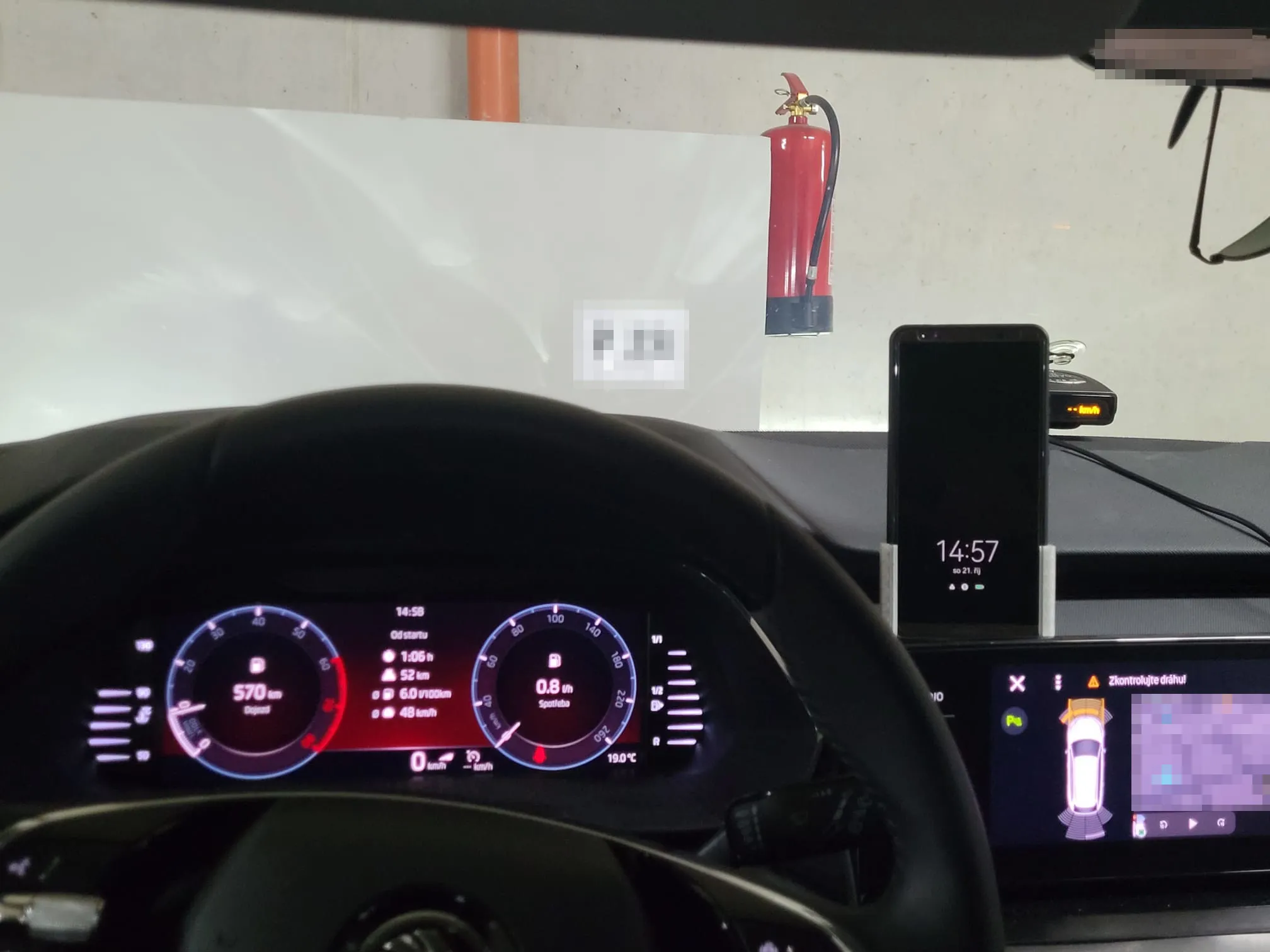 Giá đỡ điện thoại Huawei Mate 10 Pro cho Skoda Octavia 4 (2022)