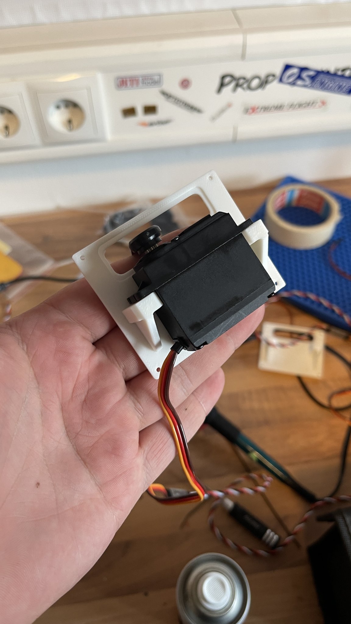 Giá đỡ servo 40mm cho Kyosho Calmato Sport