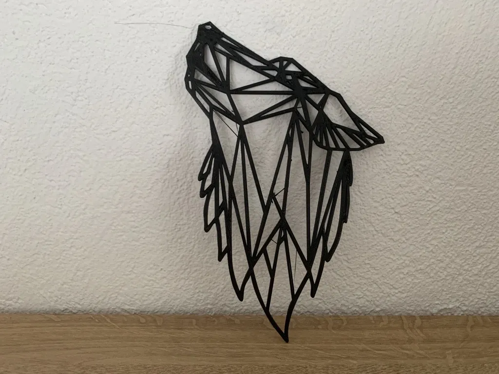 Đầu sói phong cách low poly nghệ thuật tường hình học