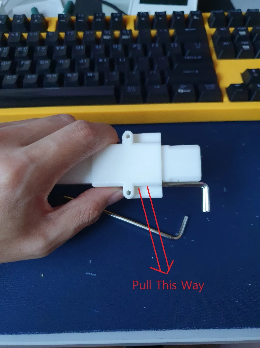 Máy cắt chai nhựa PET hiệu quả và dễ sử dụng