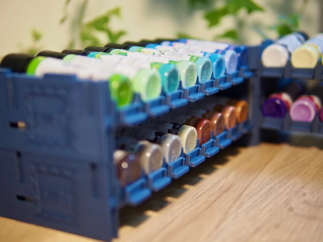 Giá đỡ chai sơn Ultracryl cho mô hình 3D