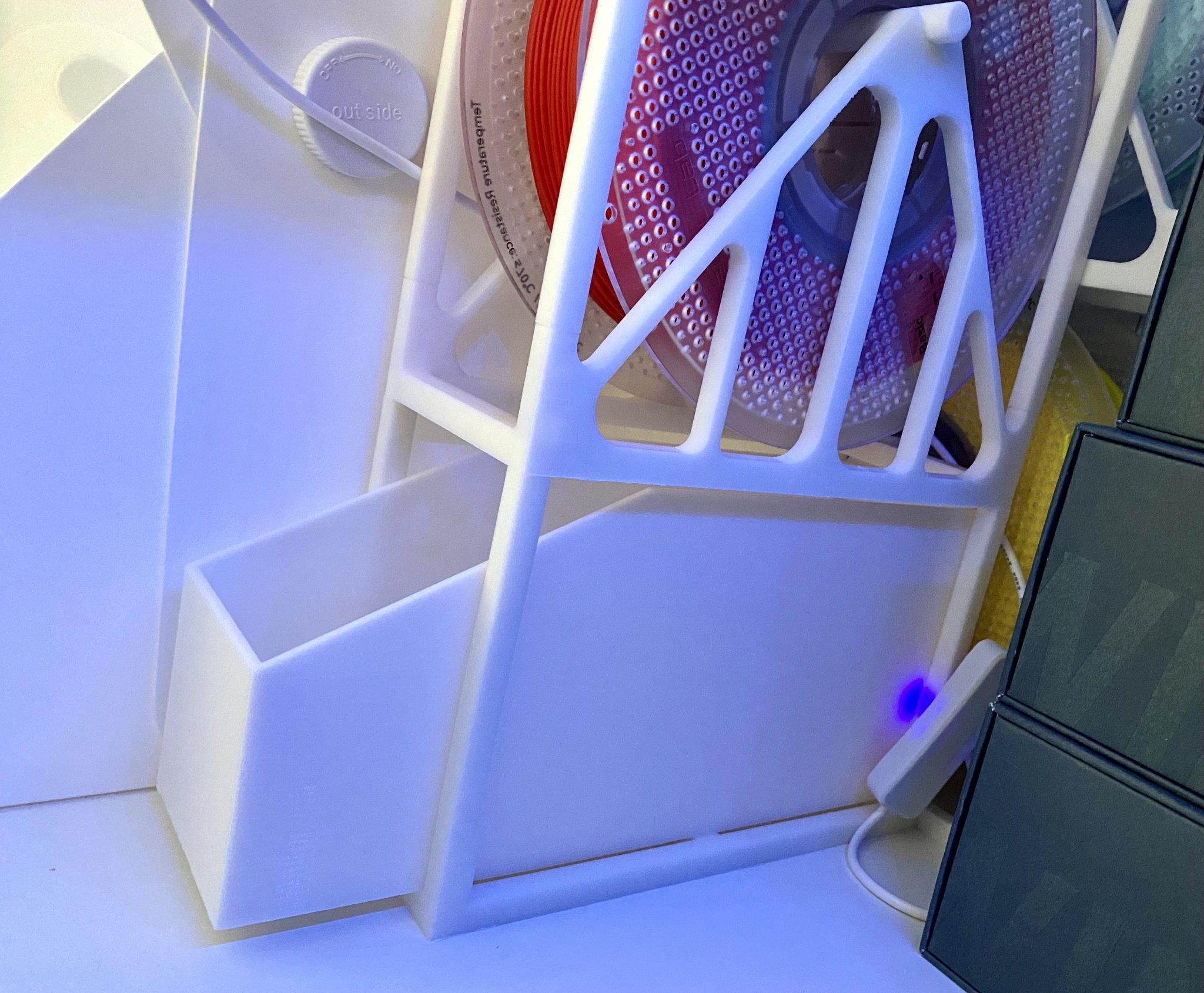 Ngăn chứa rác cho giá đỡ cuộn dây xếp chồng