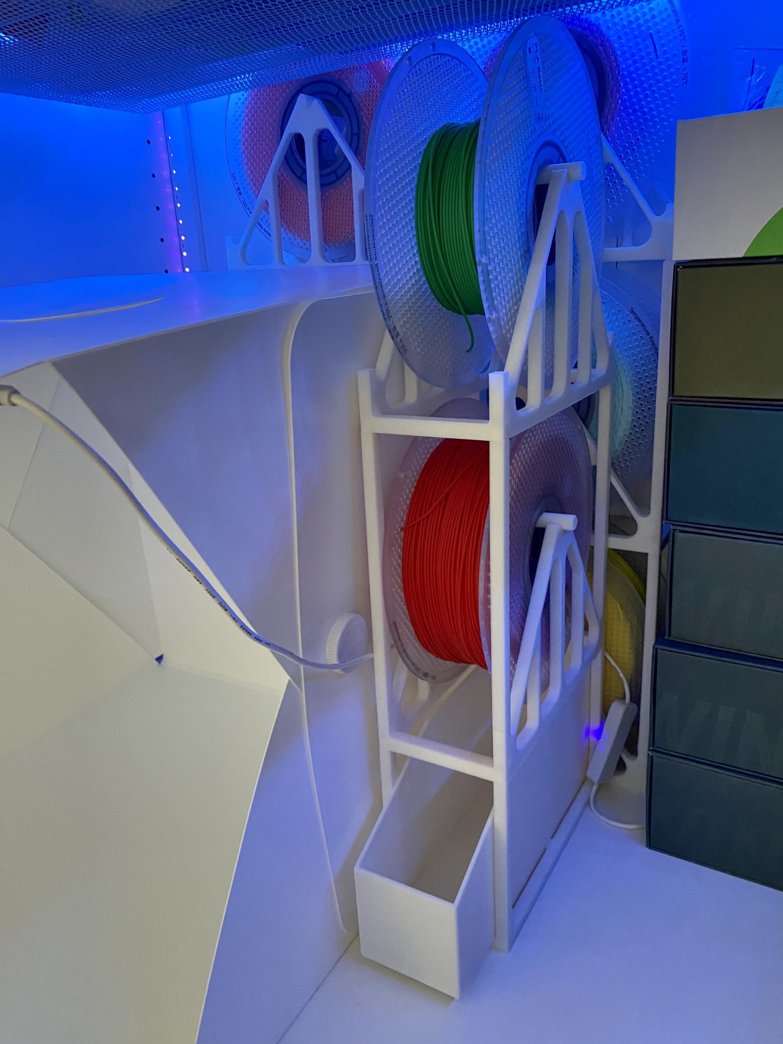 Ngăn chứa rác cho giá đỡ cuộn dây xếp chồng