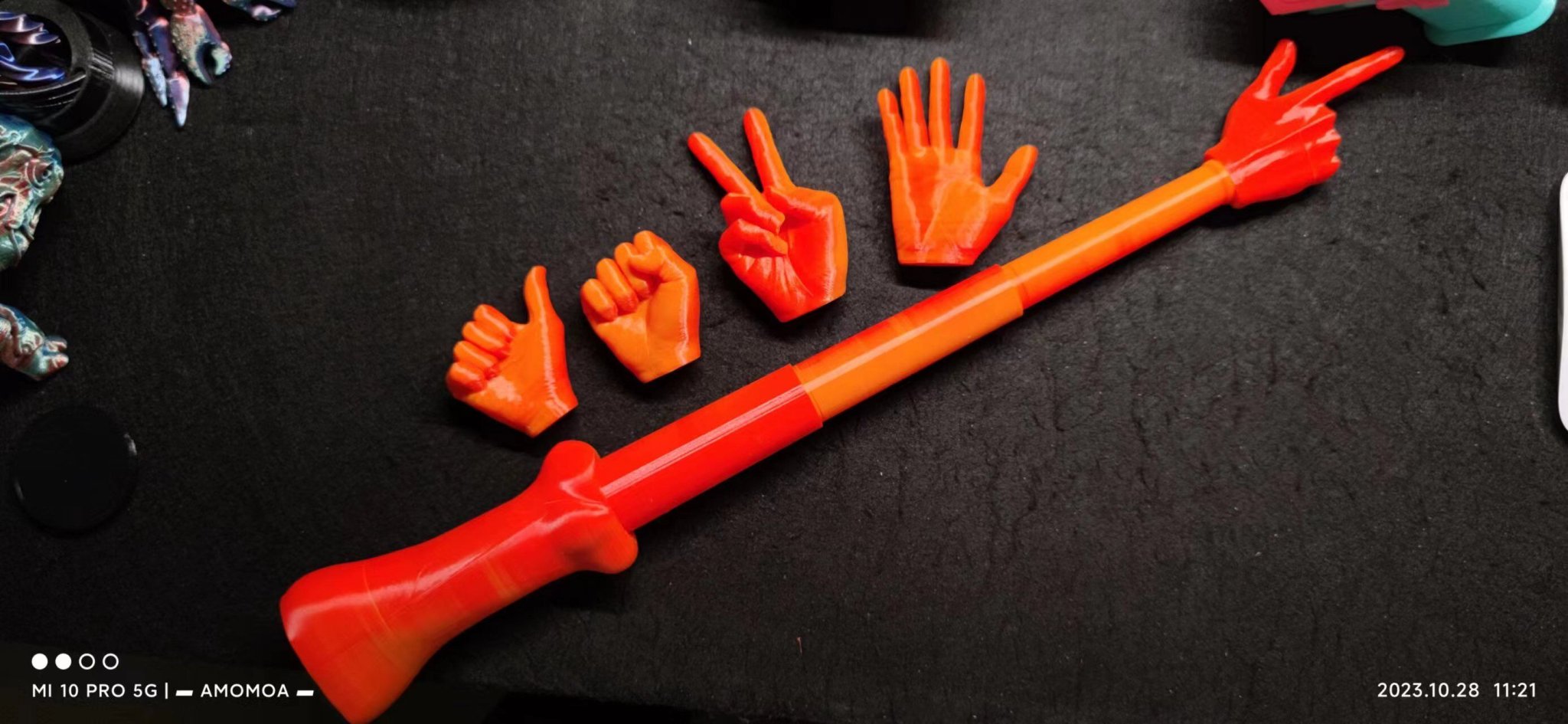 Cánh tay có thể thu gọn với các cử chỉ thay đổi