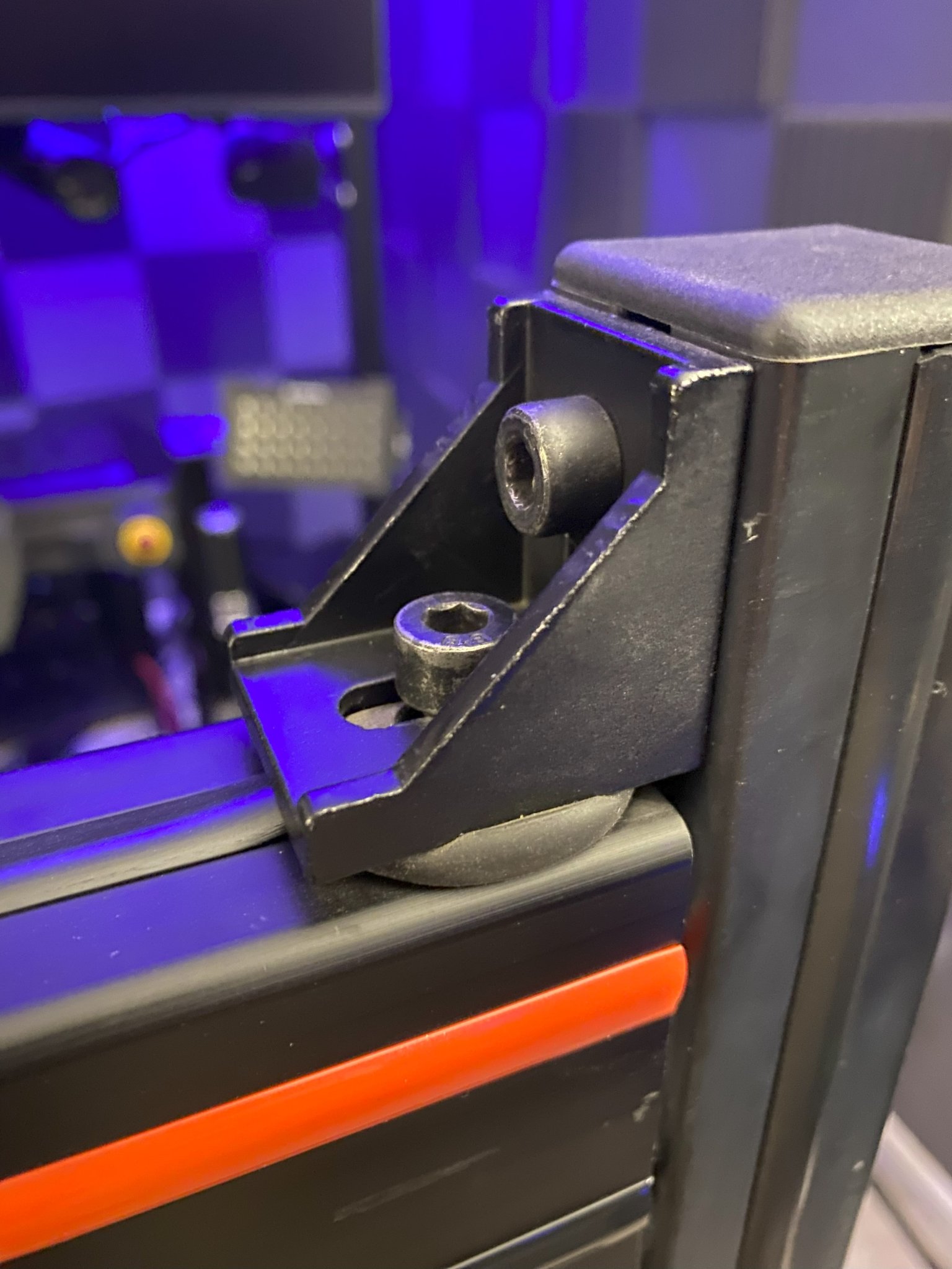 Bìa che giá đỡ góc nhôm 4040 hình dạng không tiêu chuẩn