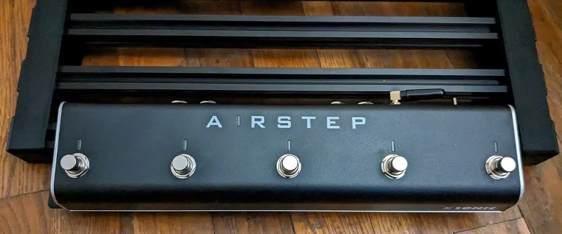 Giá đỡ lắp đặt AIRSTEP 2020 cho bàn đạp guitar