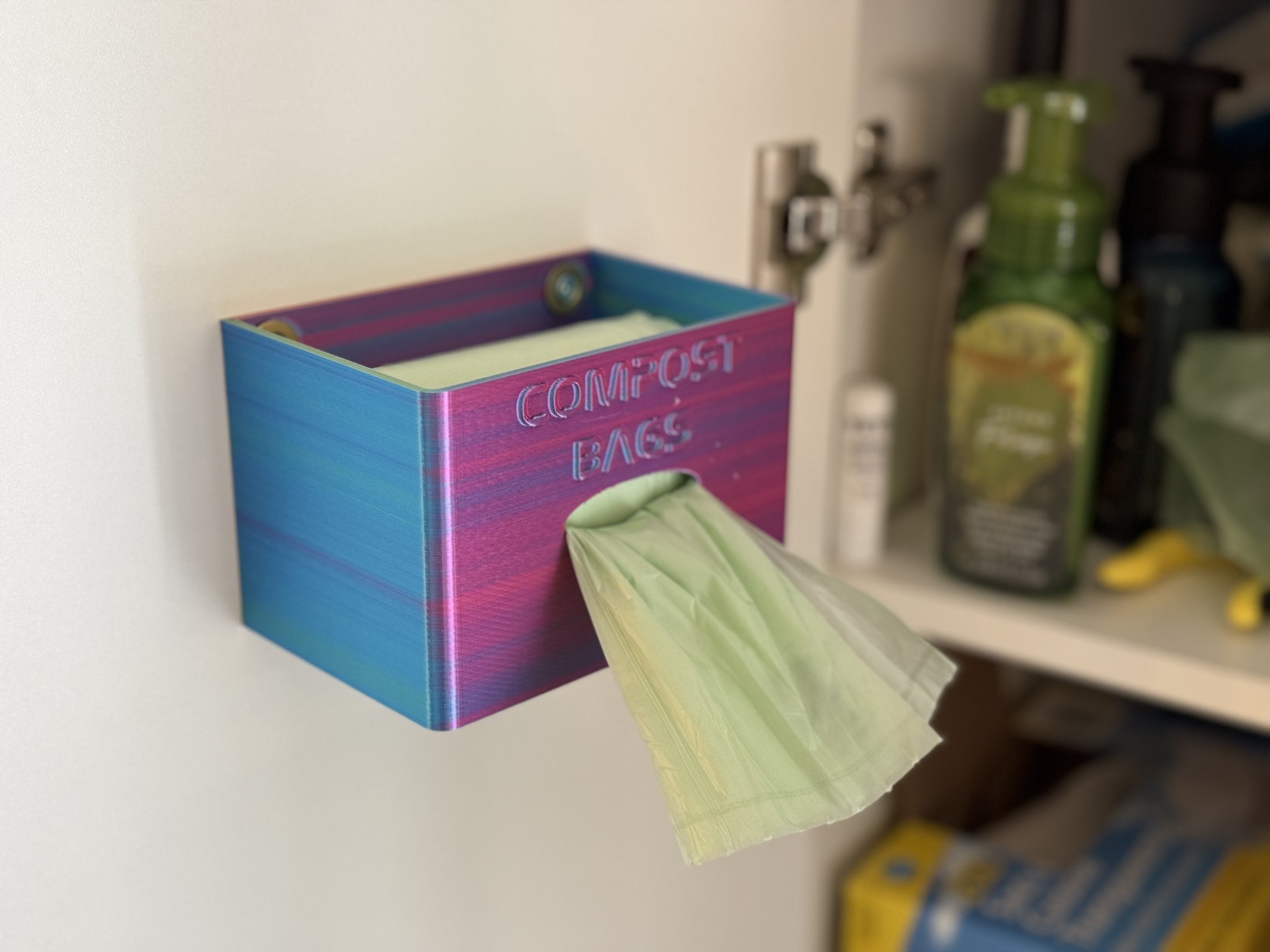 Máy phân phát túi compost tiện lợi cho gia đình