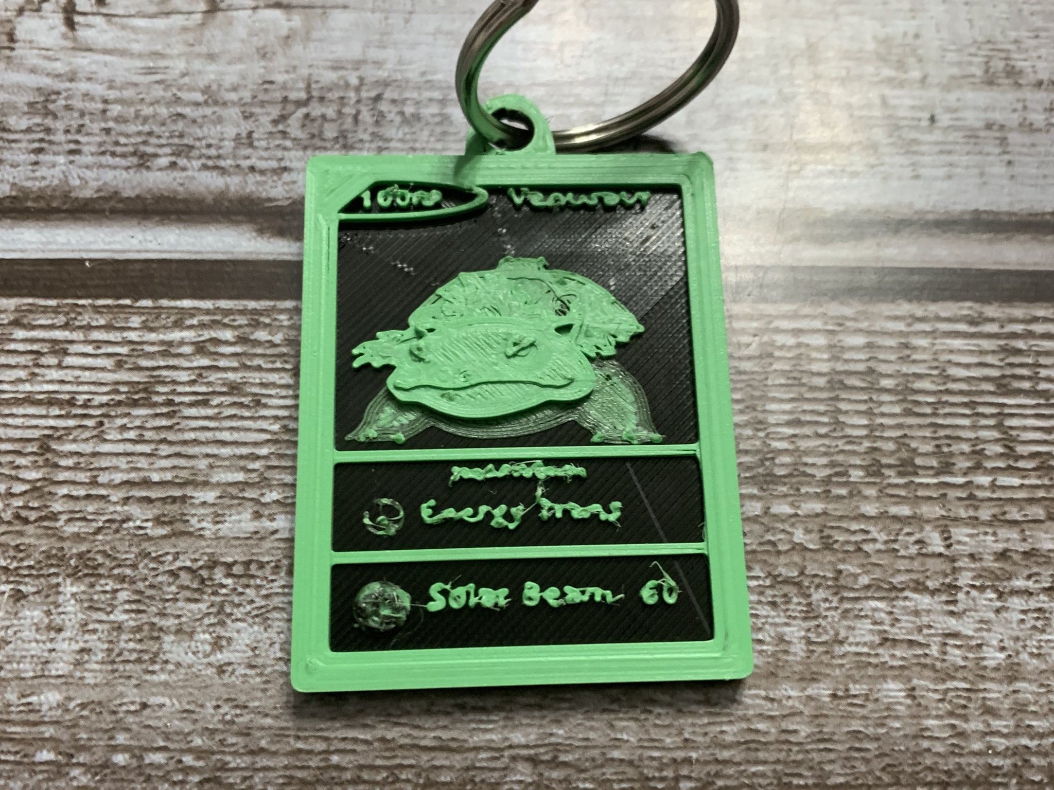 Móc khóa thẻ bài Venusaur độc đáo