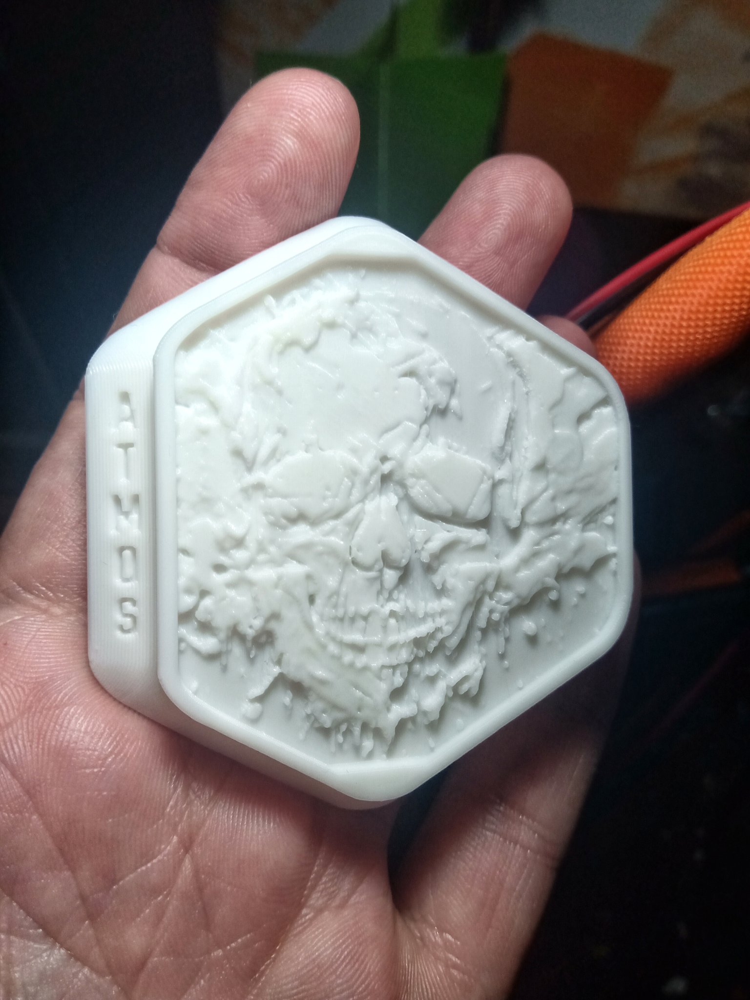 Nắp bảo vệ lithophane đầu lâu cho Master Liquid ATMOS