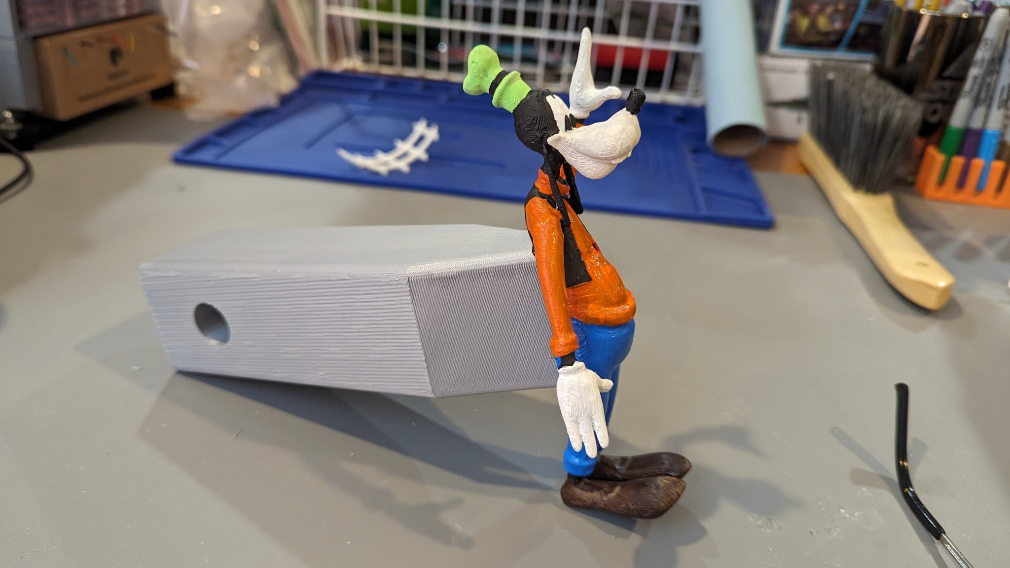 Hitch Goofy Class 3 2"x2" vẫy tay cho tài xế khác